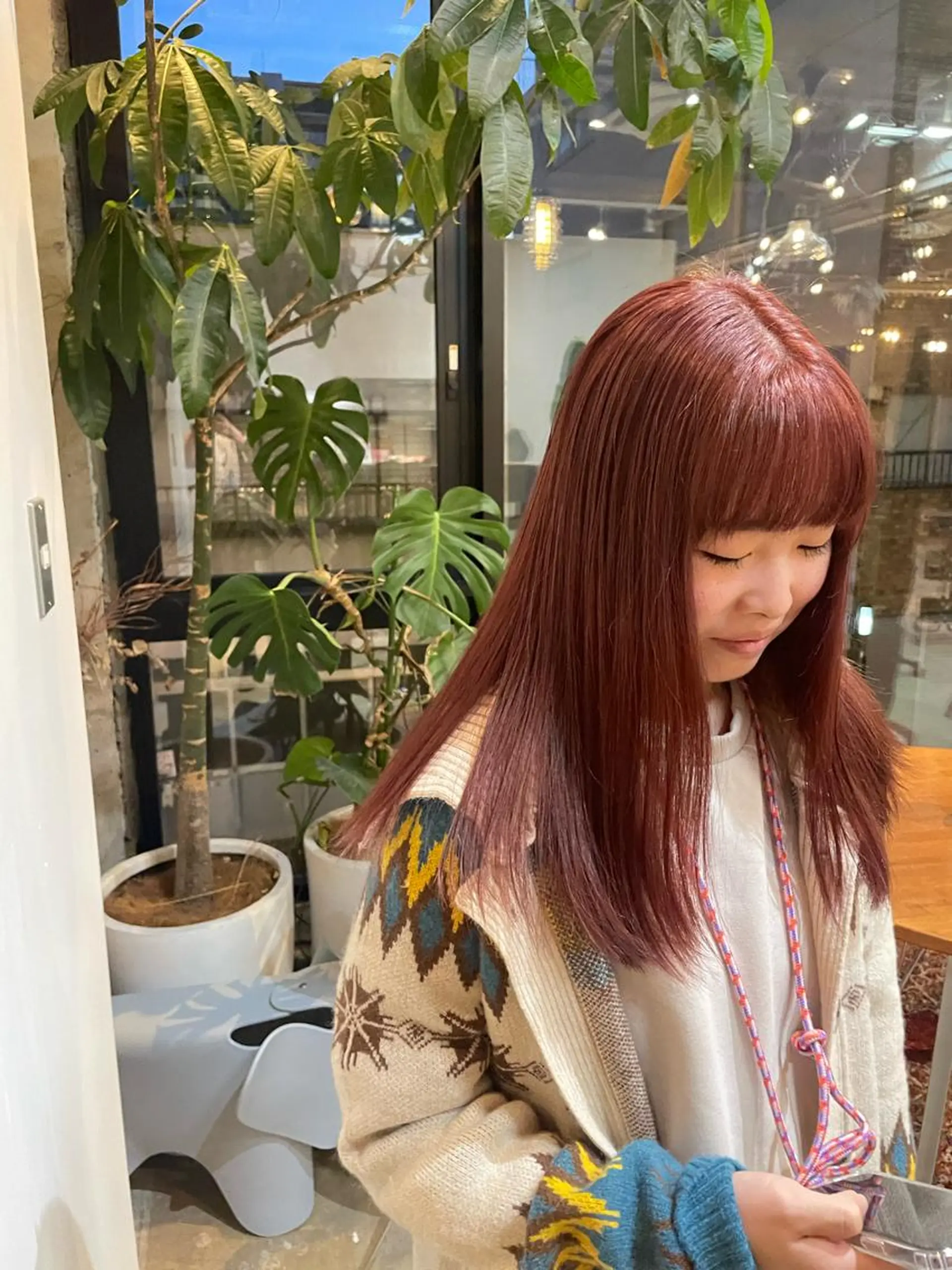 ミディアム カラー ブリーチ レッドカラー MAUVE MIYUのヘアスタイル