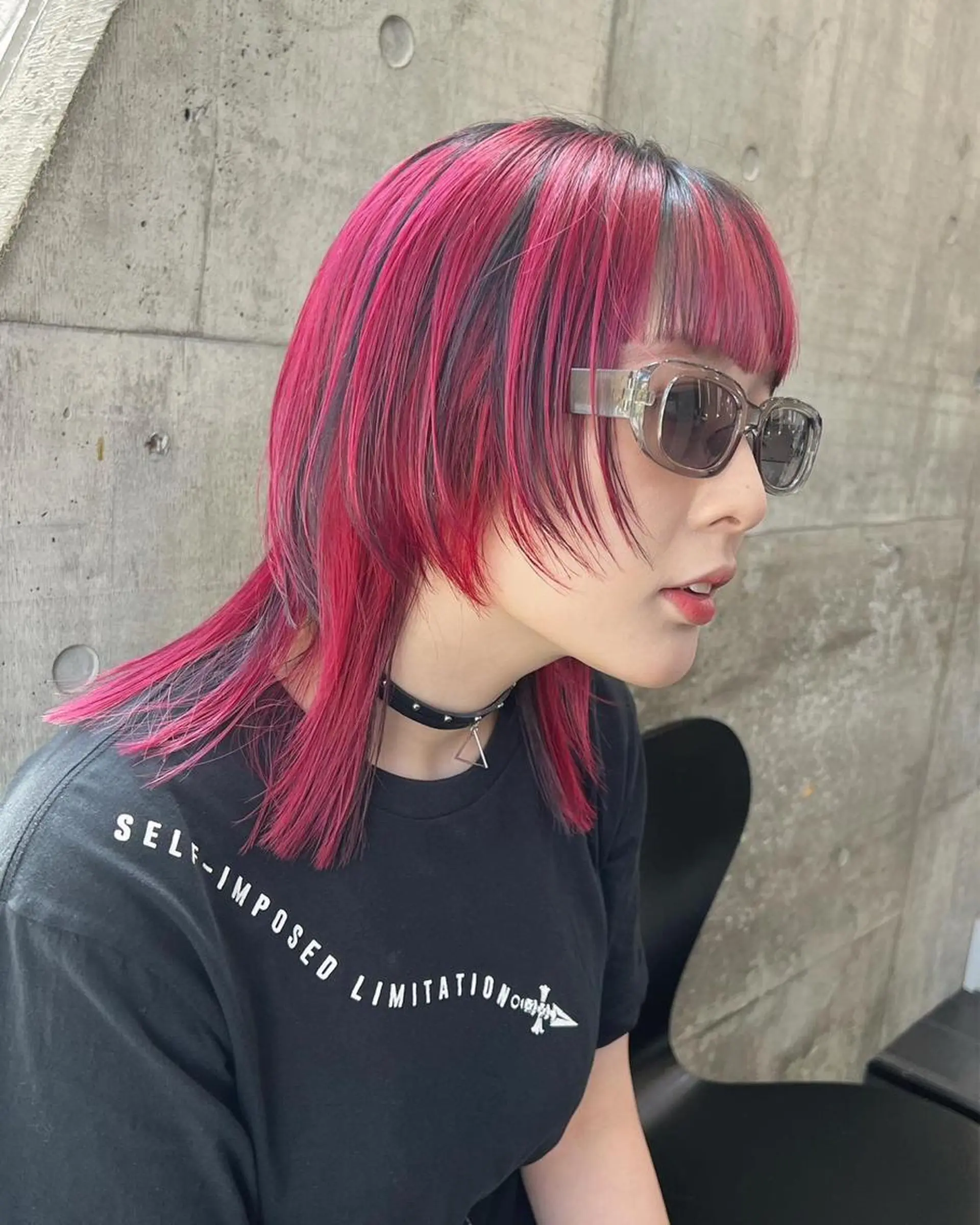 ミディアム カラー ブリーチ ケアブリーチ デザインカラー ハイトーンカラー ウルフカット ヘアカラー ヘアセット Null 表参道のヘアスタイル