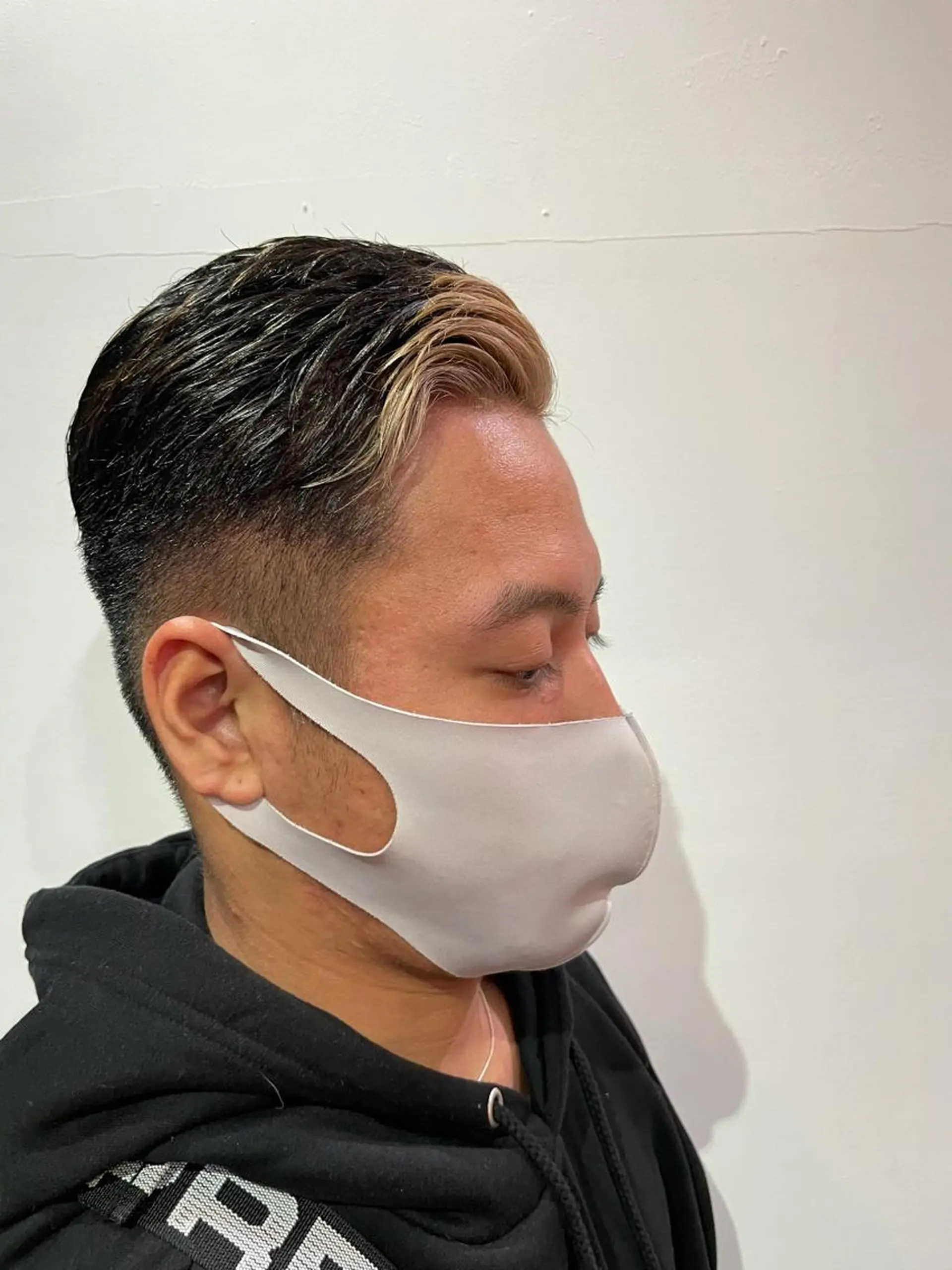 カラー メンズ 山下 皐介のヘアスタイル