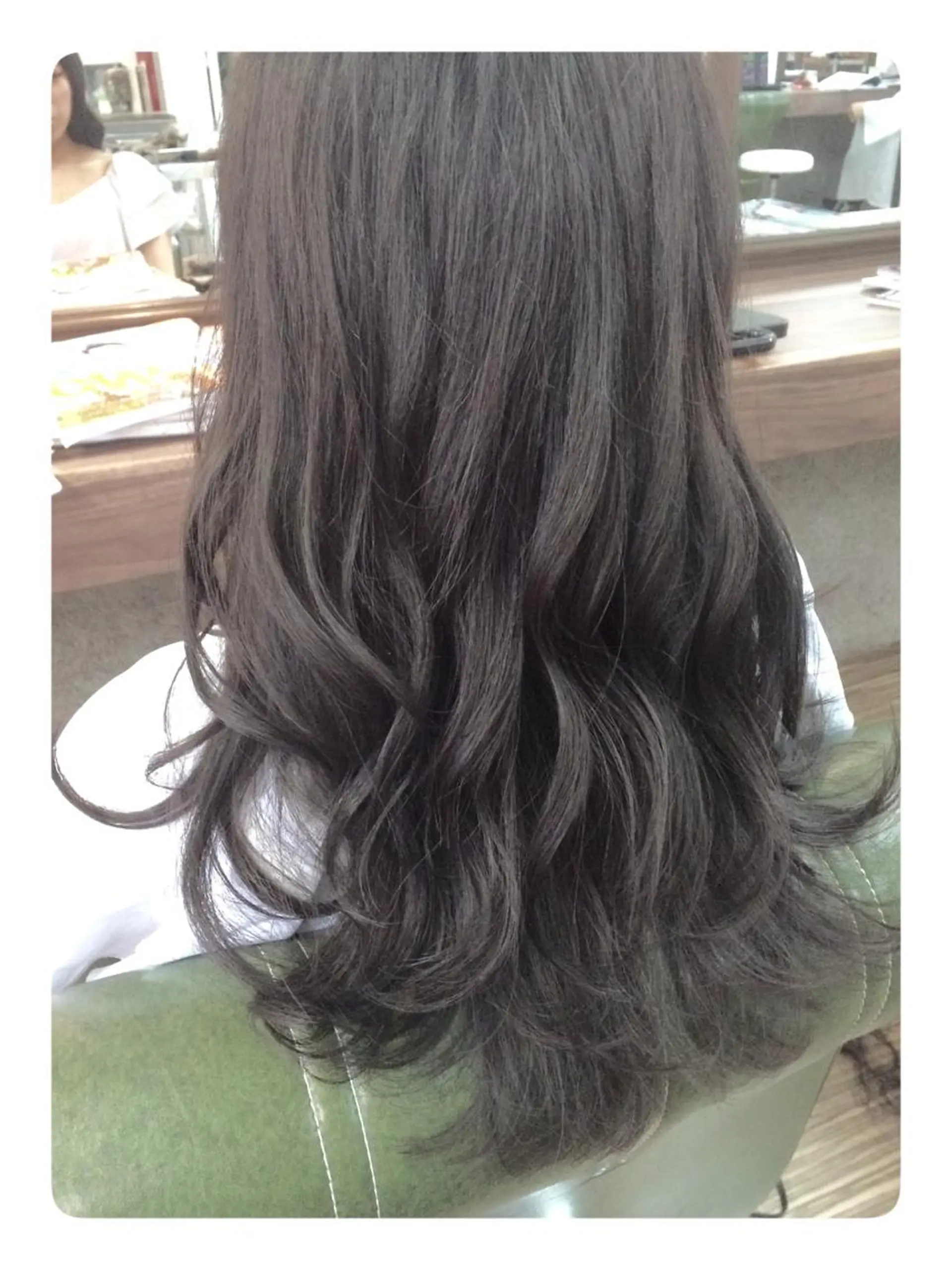 ミディアム カラー アッシュ This所属・🟦髪質改善6年 💊YAMAMOTOのヘアスタイル