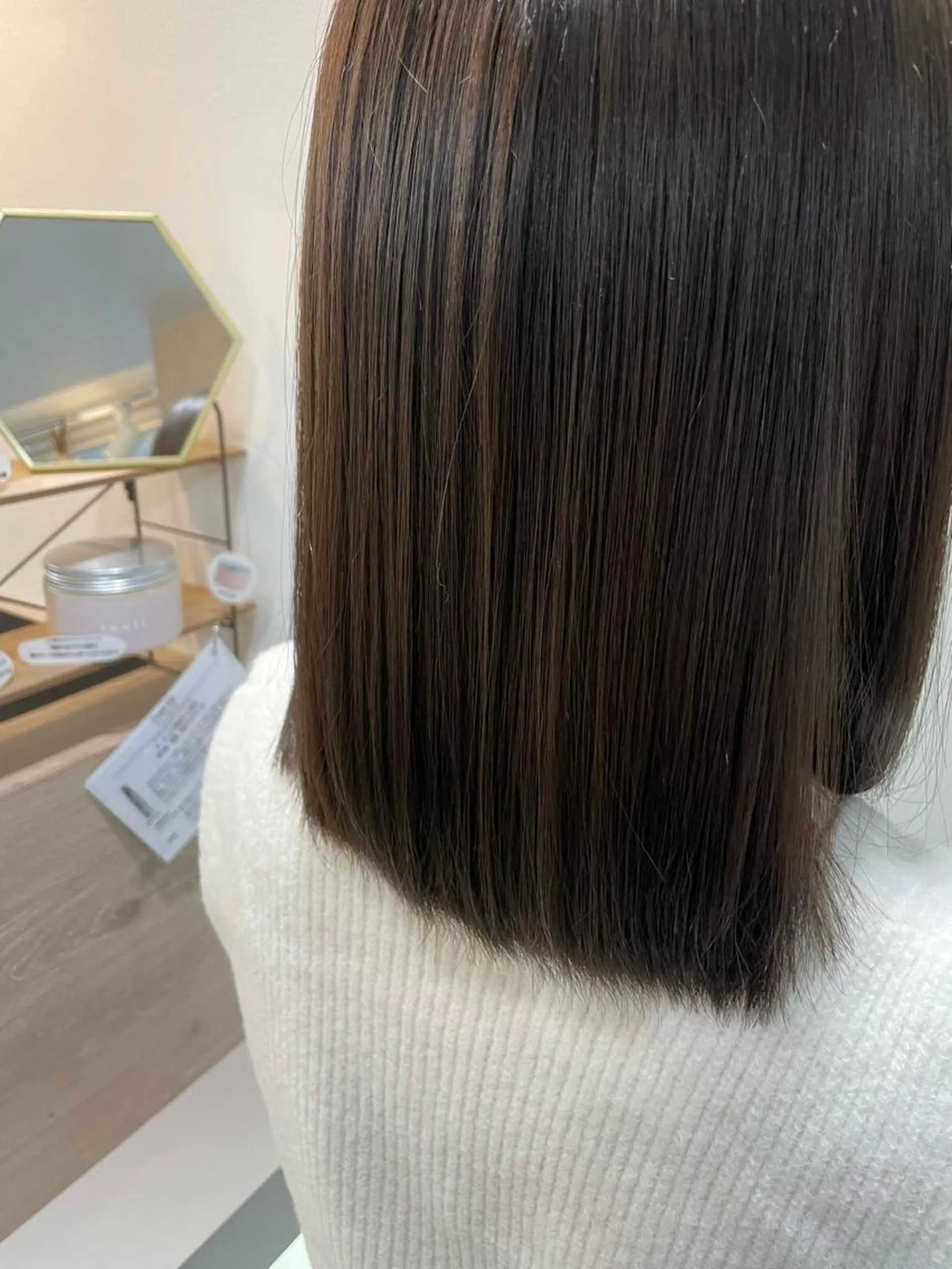 ミディアム 髪質改善 カット ヘアカラー トリートメント 西 めぐみのヘアスタイル