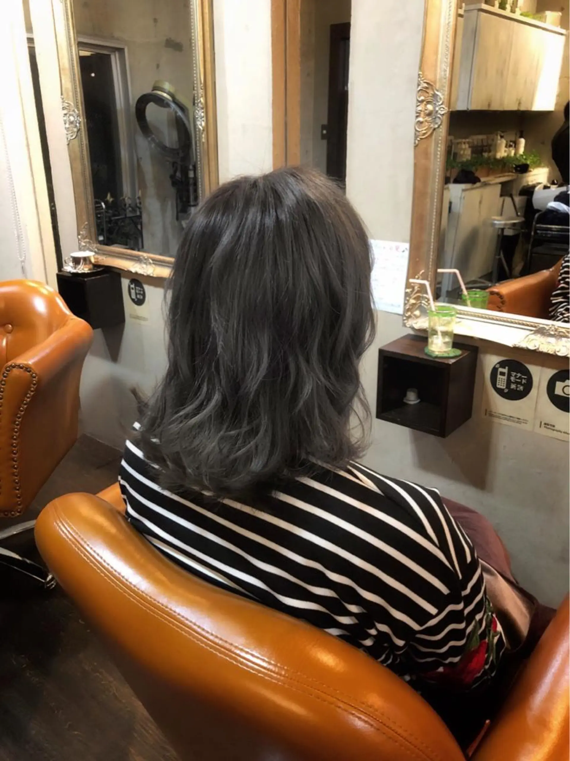 ミディアム カラー ブリーチ ダブルカラー 是枝 さくらのヘアスタイル