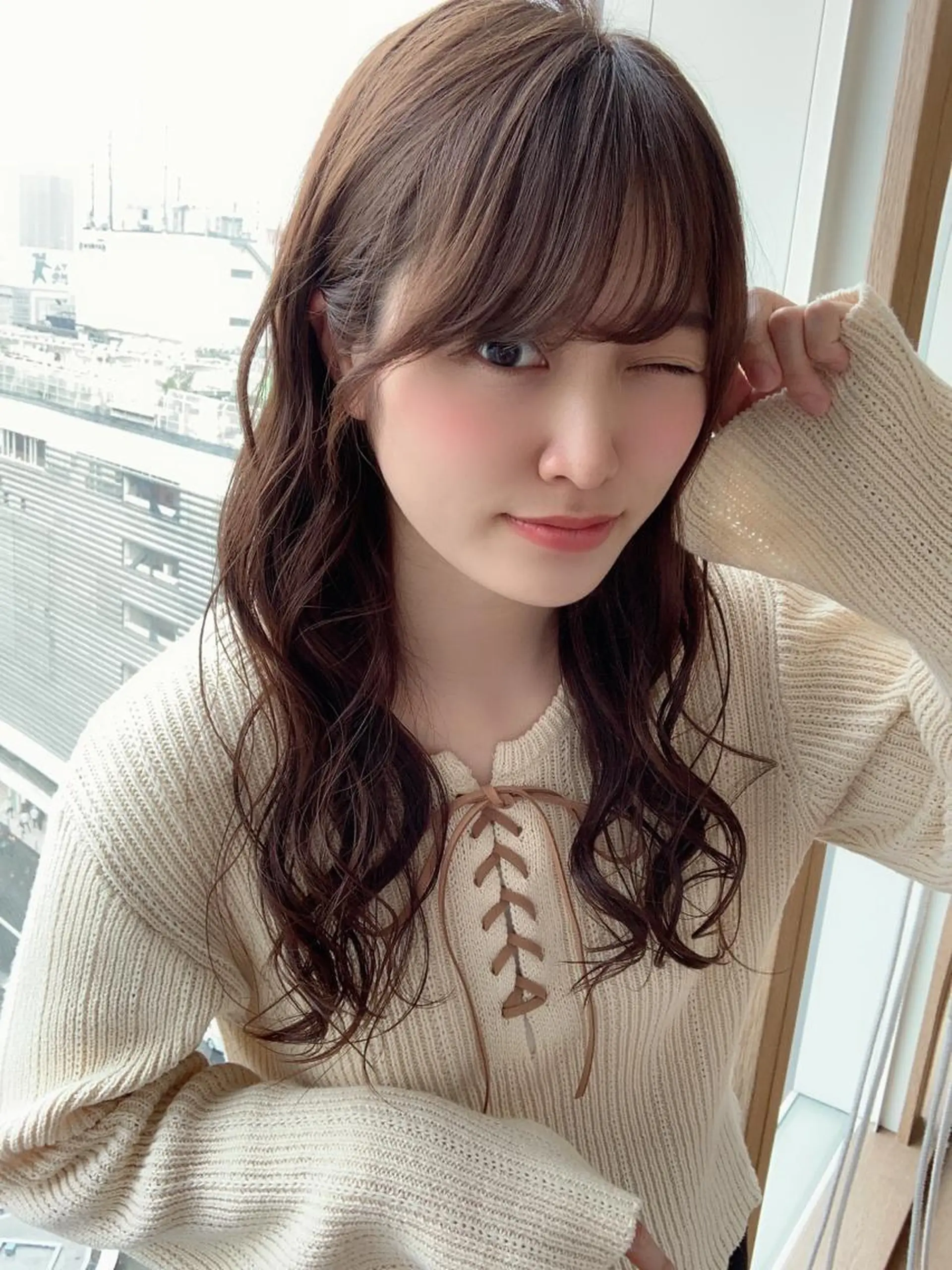 セミロング On所属・新宿　ショート・ボブ カットモデル募集のヘアスタイル