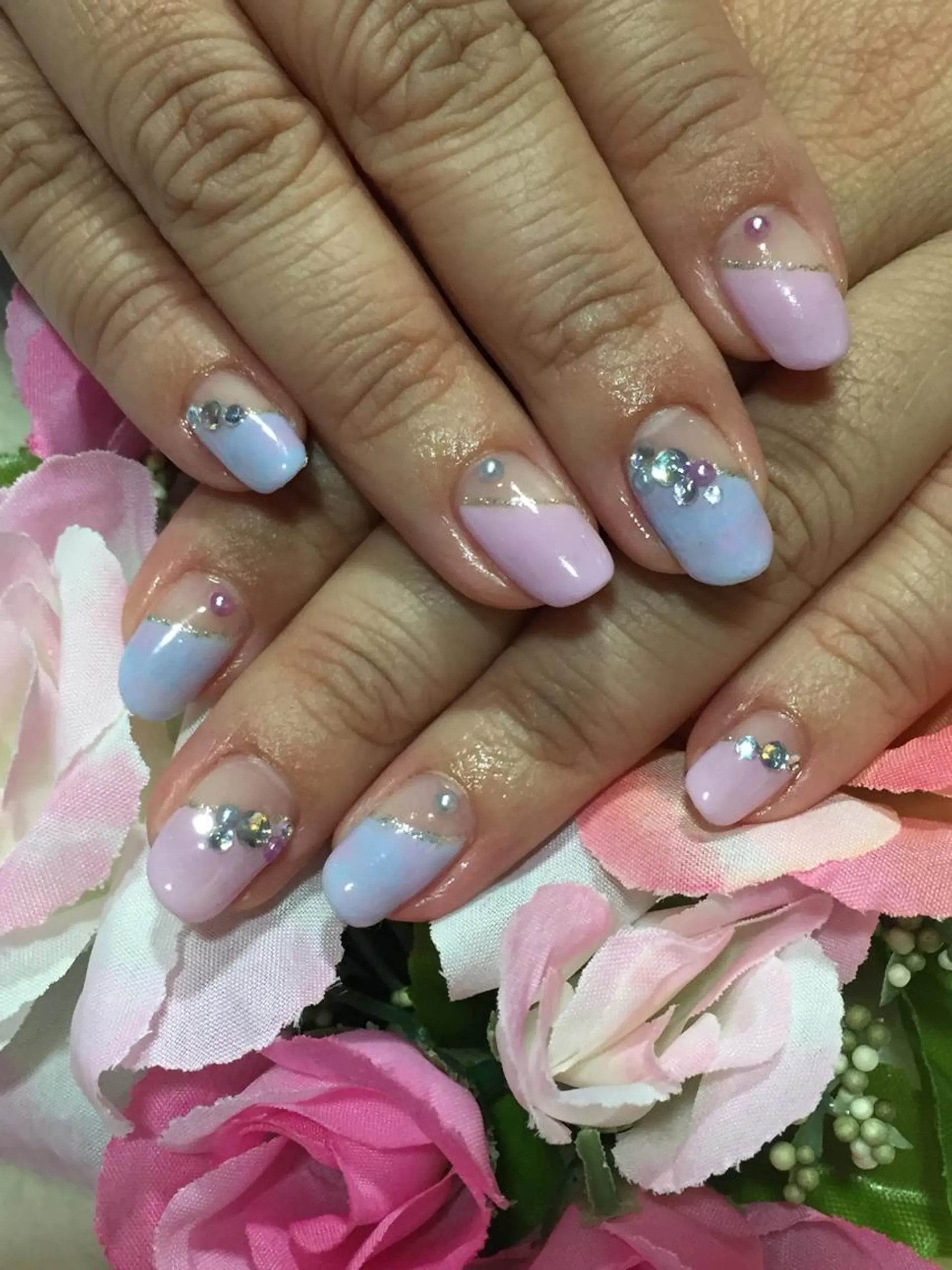 ネイル Sympa 𝓜iwako🐰ᩚのネイルデザイン