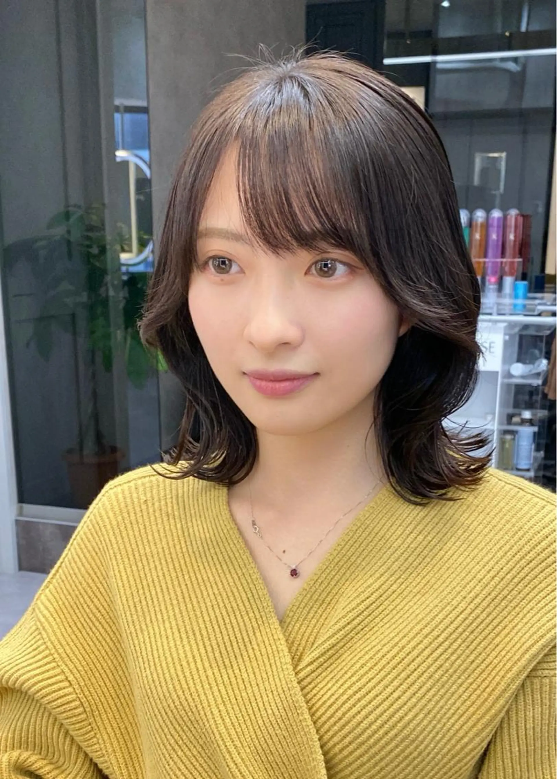 ミディアム ボブ くびれヘア カット ヘアカラー トリートメント レイヤーと顔まわり 大好き❣️関口拓馬のヘアスタイル
