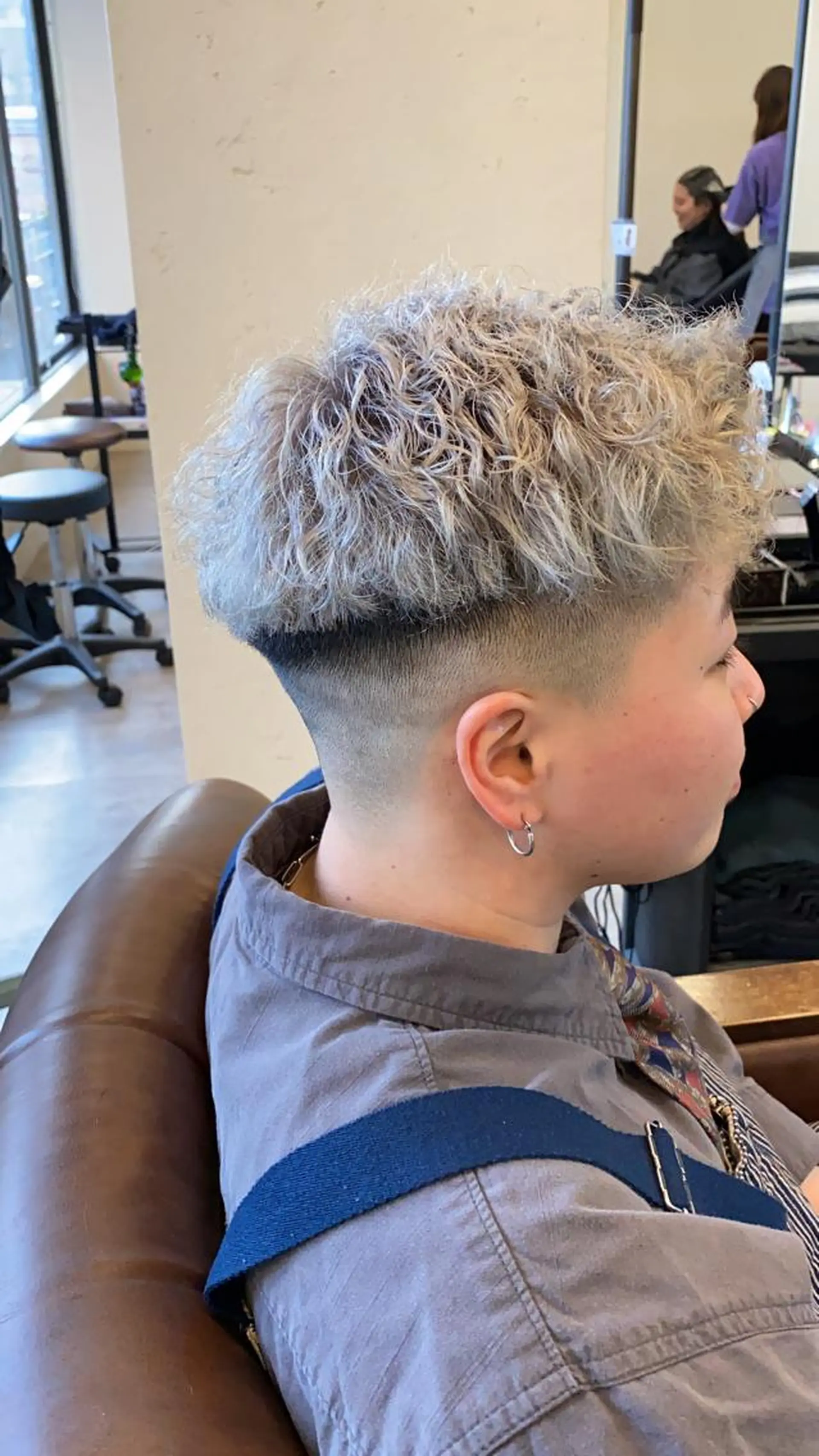 ショート カラー パーマ メンズ 🟢NEGi🟣 🫧髪質改善のヘアスタイル