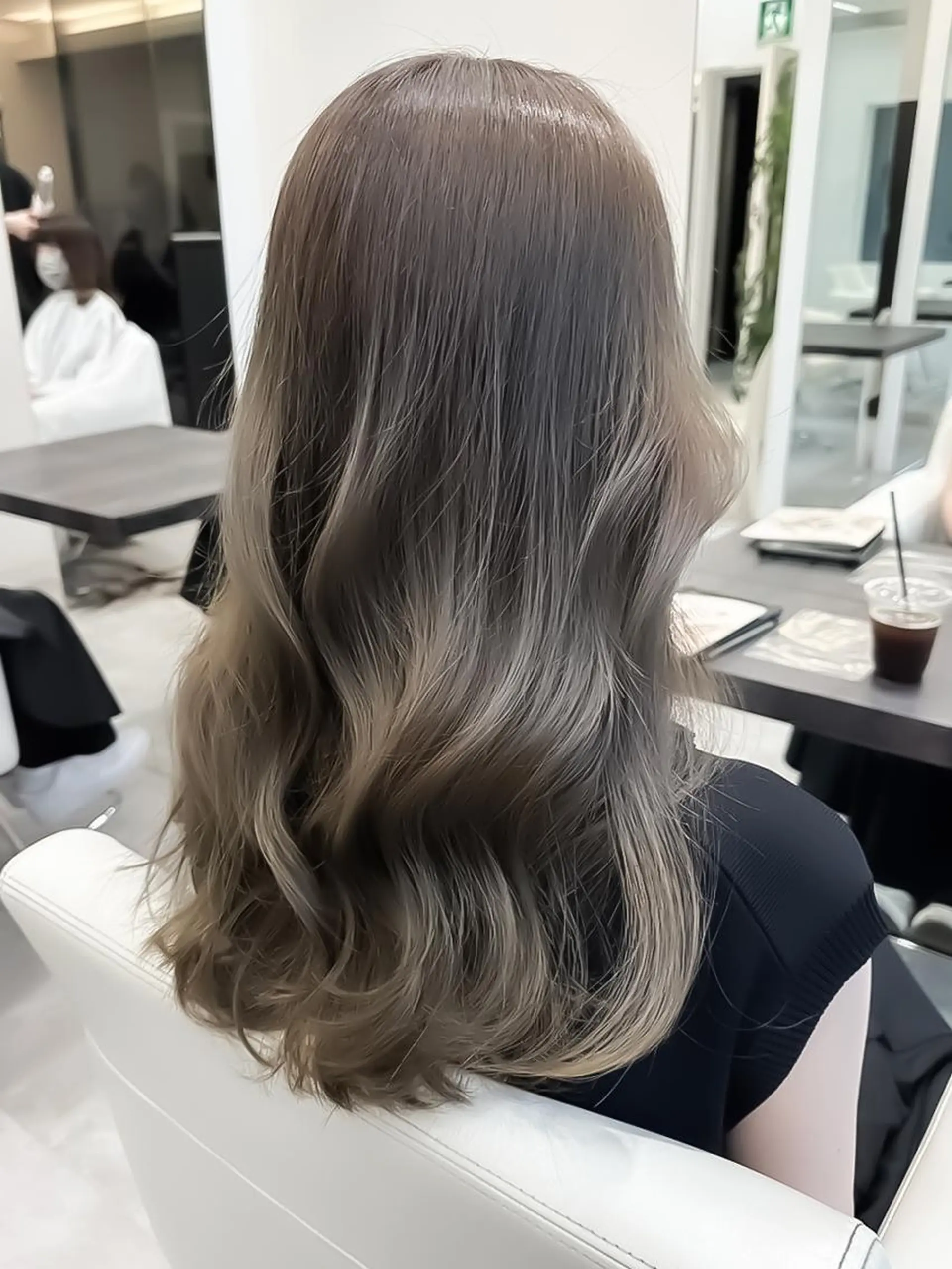 ヘアアレンジ カラー グレージュ 髪質改善 縮毛矯正🤎髪質改善 カラー🤎めぐみのヘアスタイル