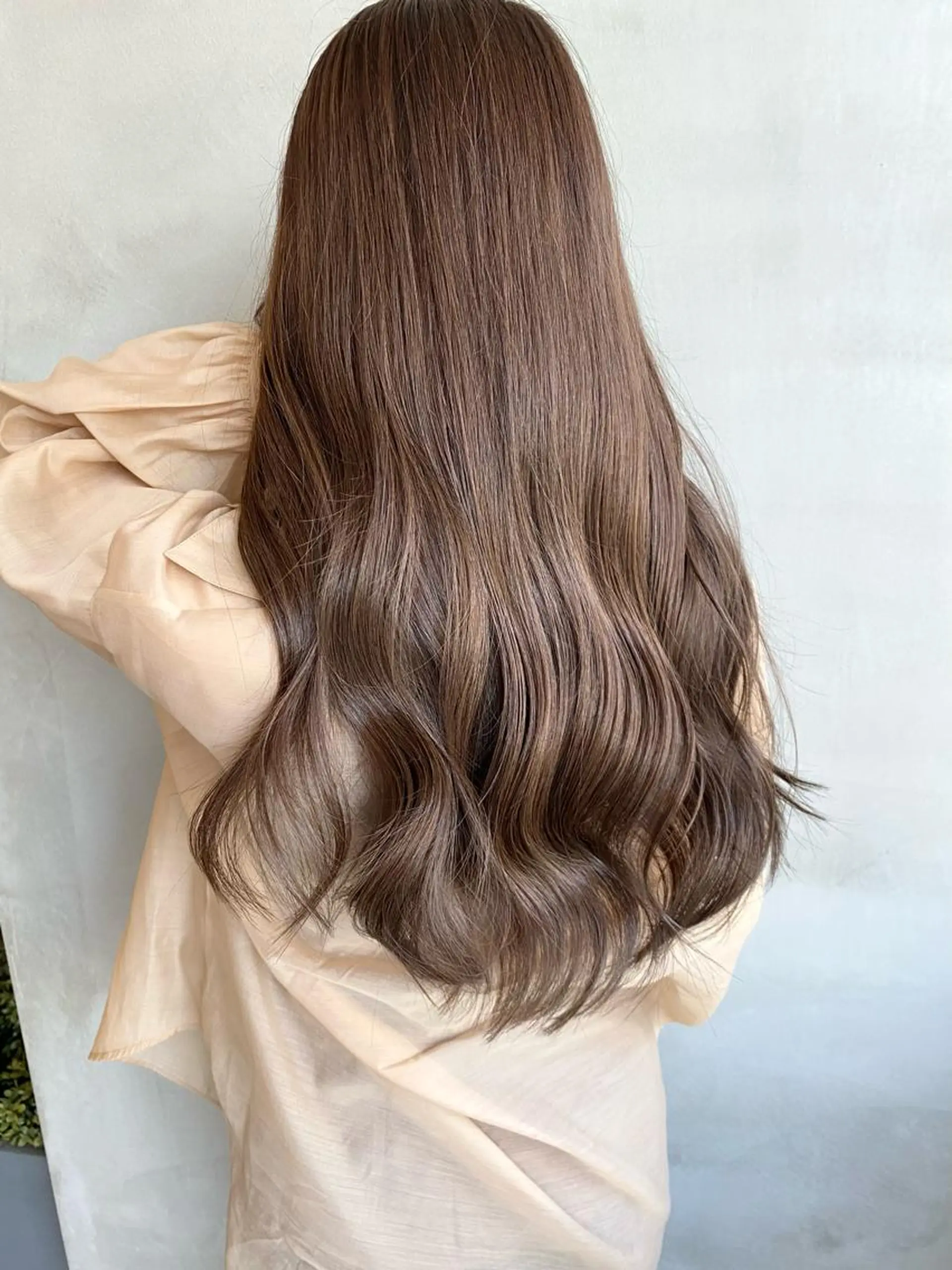 ロング カラー ヘアアレンジ ネイル マツエク・マツパ インナーカラー くびれヘア 外国人風カラー 学生 レイヤーカット カット ヘアカラー トリートメント reverie【レヴリー】所属・夜23時まで予約🉑 reverieあきらのヘアスタイル