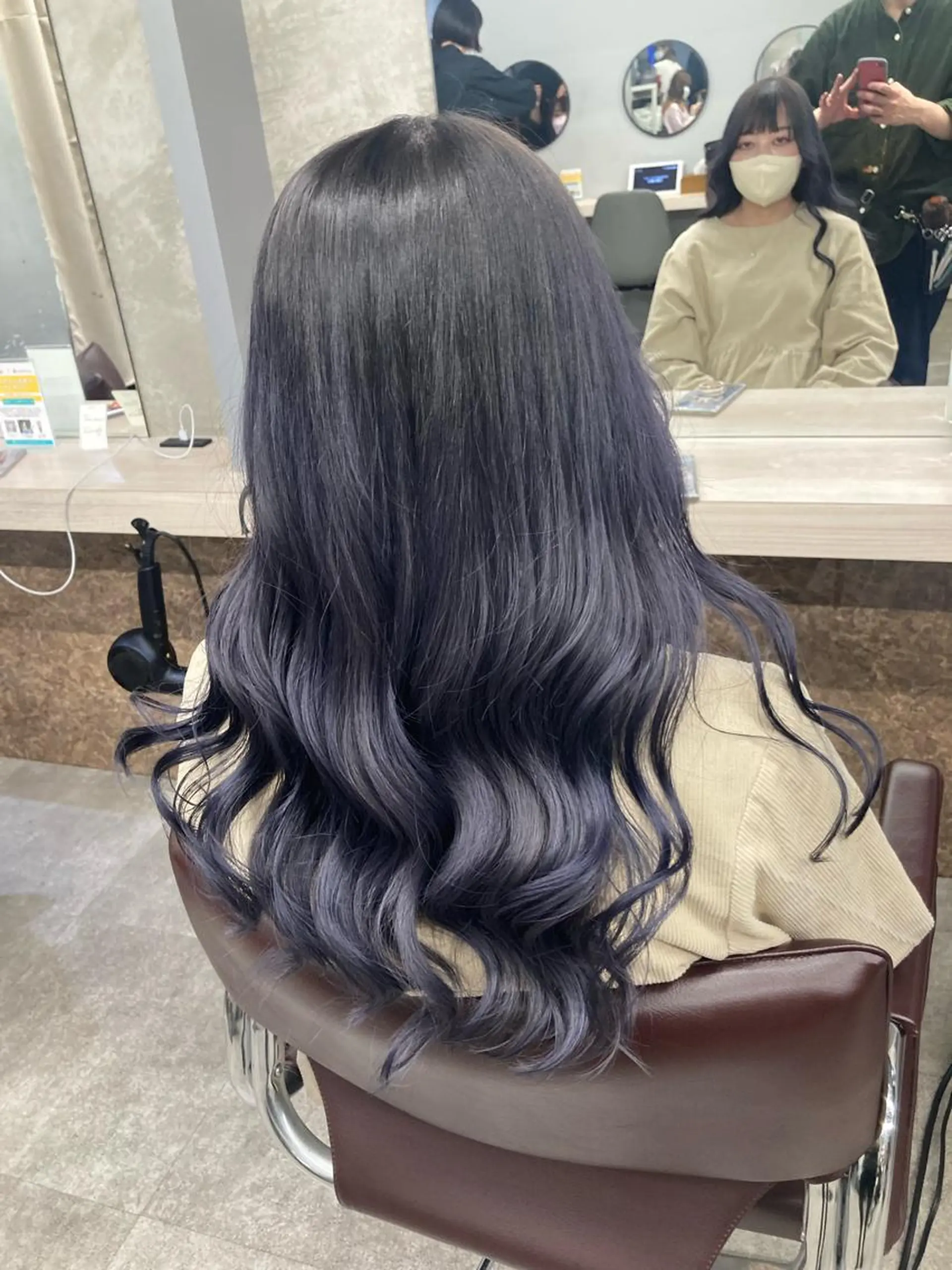 ロング カラー ダークシルバー シルバー ヘアカラー トリートメント ブリーチ&似合せボブ 田中寛十のヘアスタイル