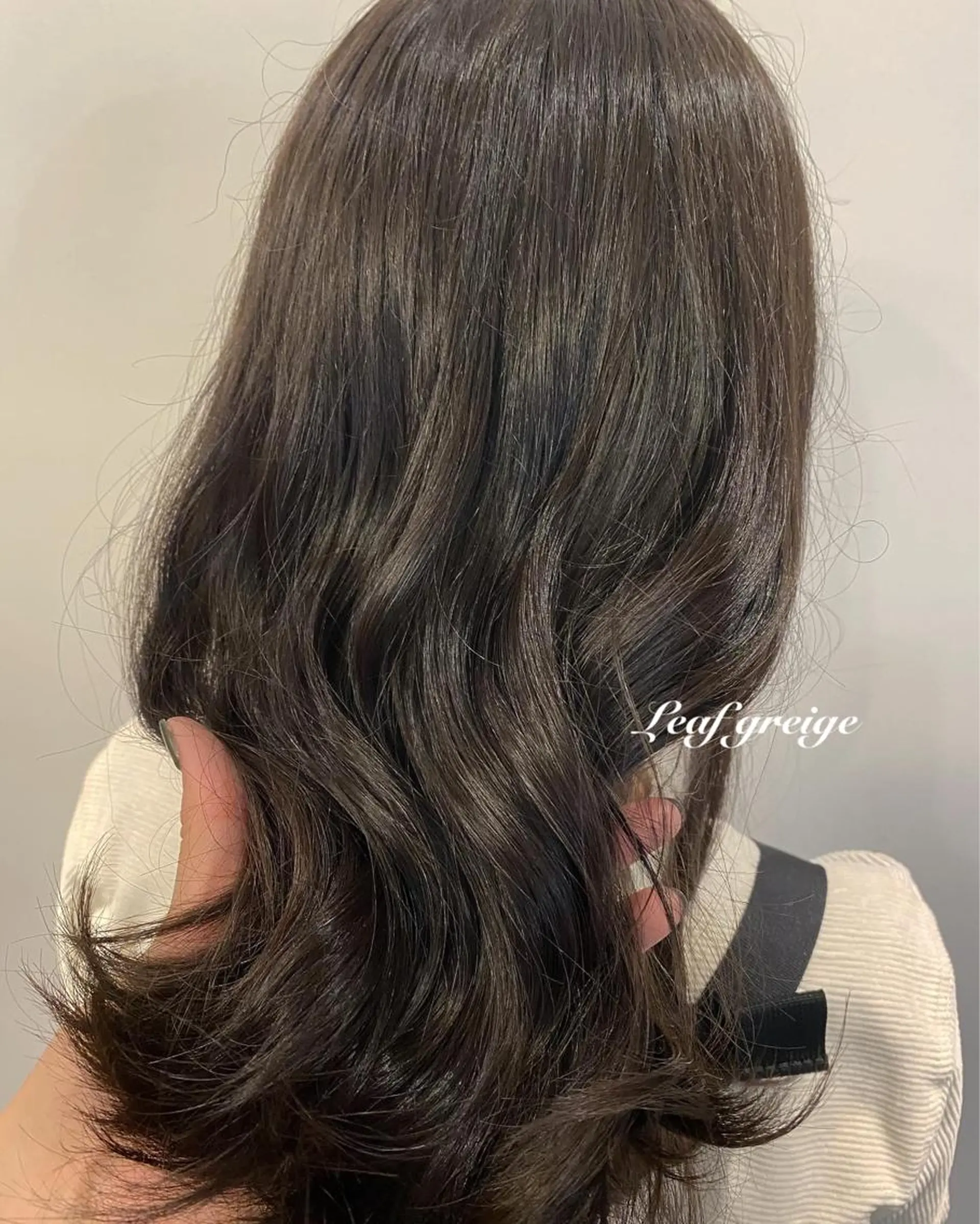 ミディアム カット ヘアカラー きむら ゆうきのヘアスタイル