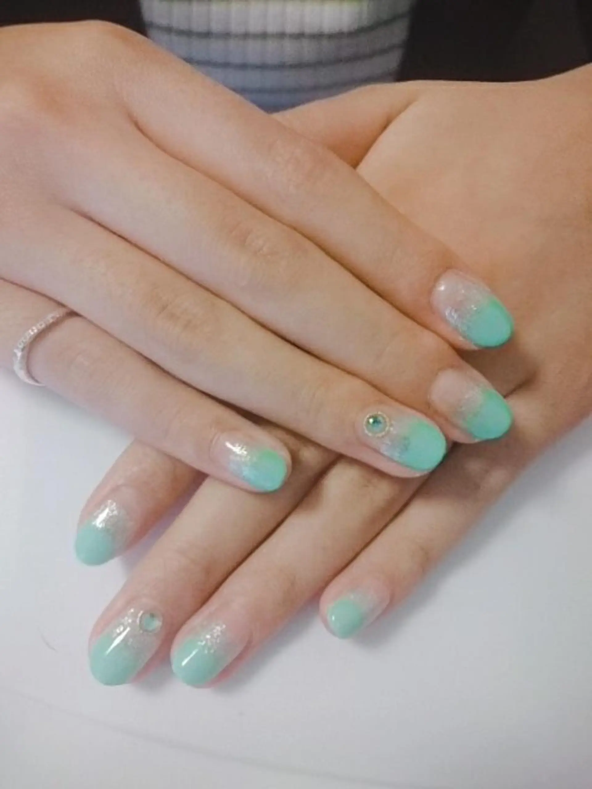 ネイル アートネイル シンプルネイル トミーワイネイル所属・トミー ワイのネイルデザイン