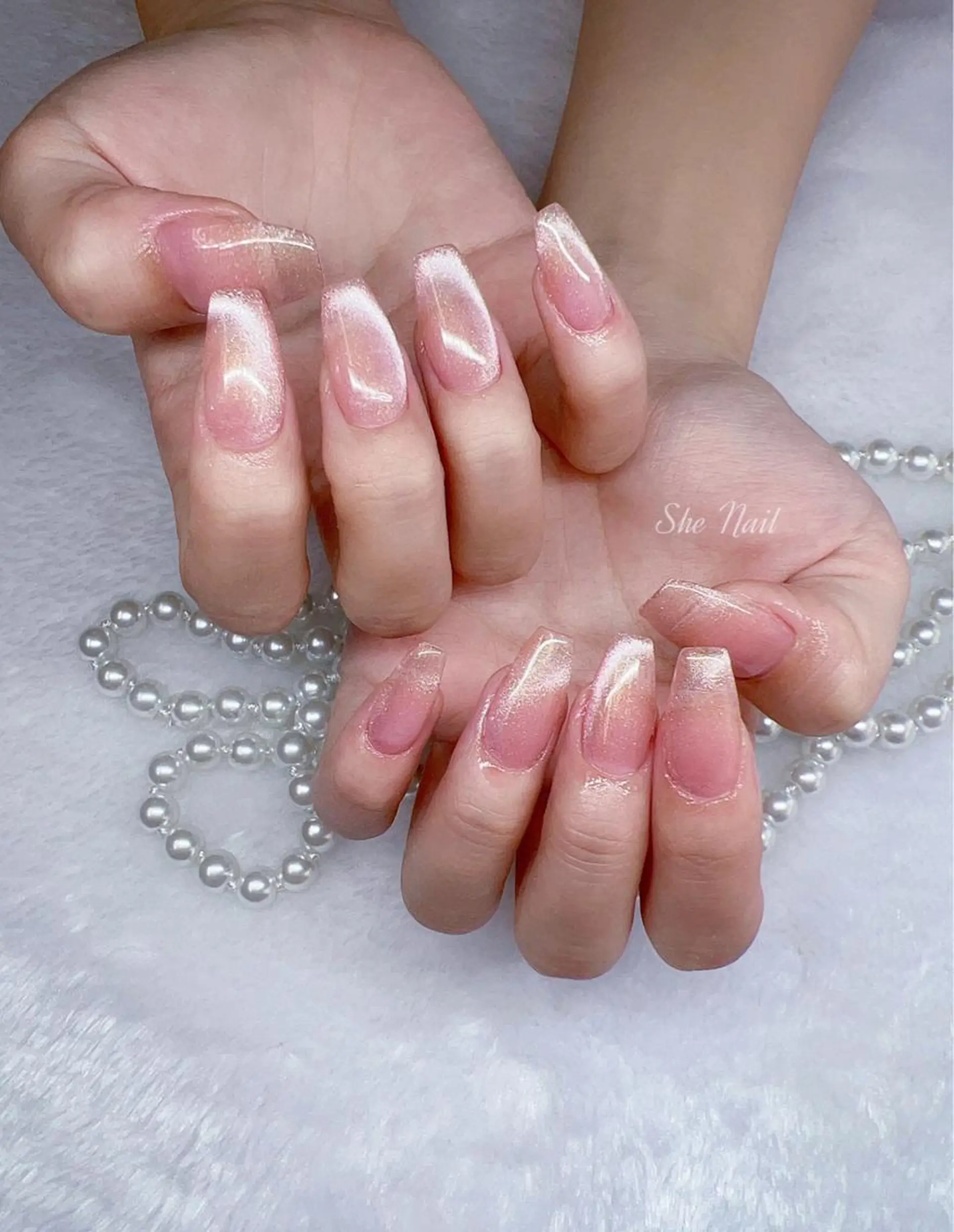 ネイル チークネイル 長さ出し マグネットネイル 持ち込み ワンカラーネイル ハンドネイル She   Nail所属・ISA_ BELLAのネイルデザイン