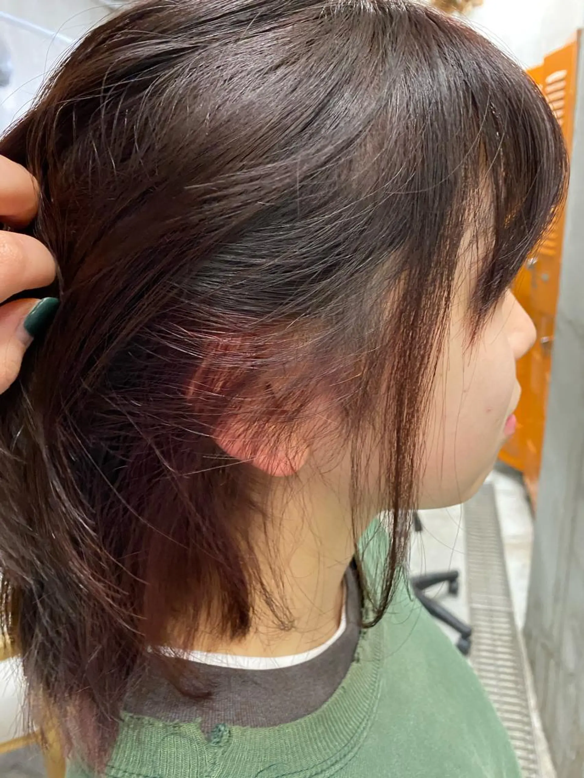 ミディアム カラー パーマ ヘアアレンジ メンズ メンズインナーカラー インナーカラー お任せヘア☘️☘️ 及川渚のヘアスタイル