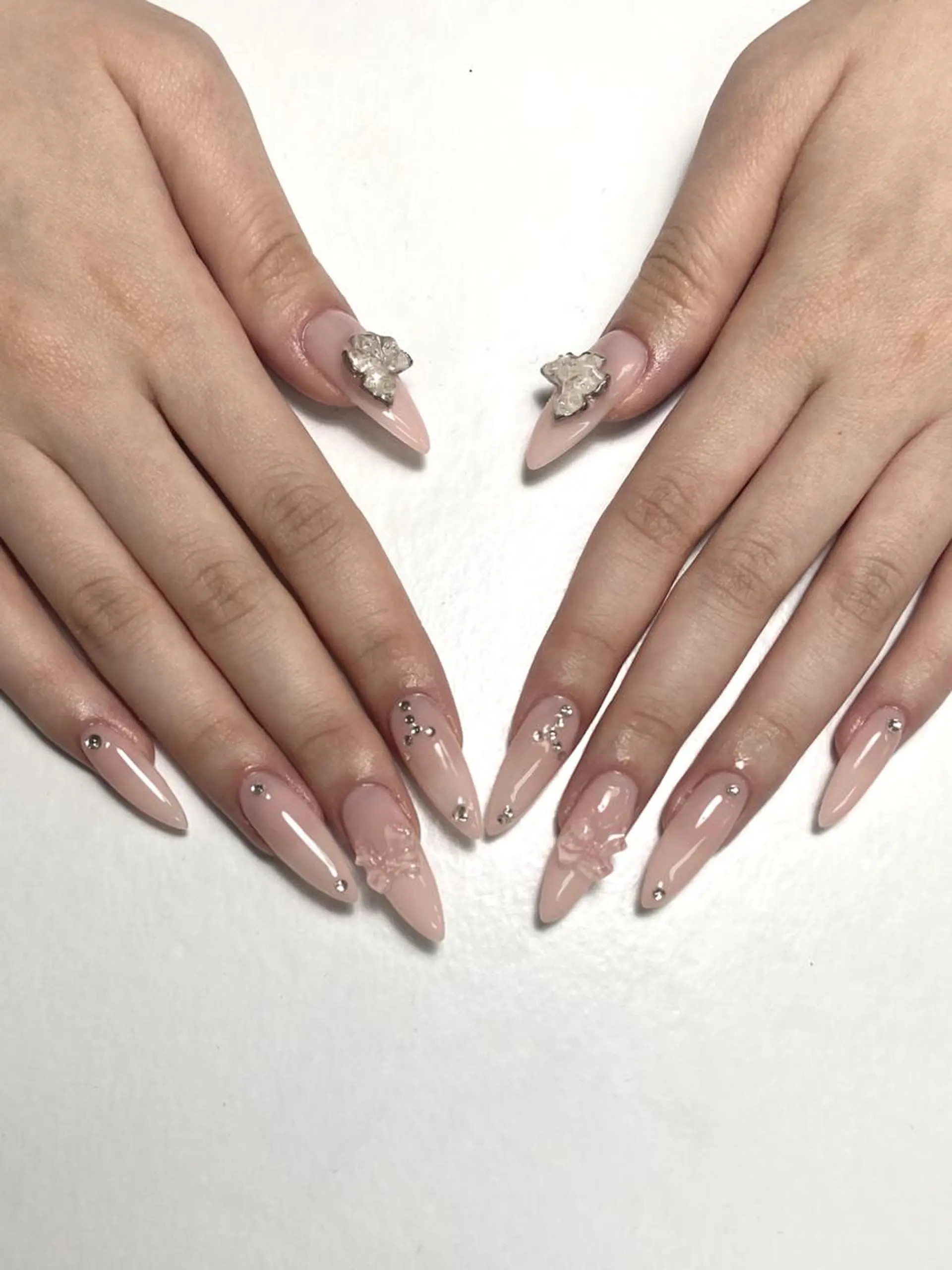 ネイル ジェルネイル スカルプネイル ハンドネイル な なのネイルデザイン