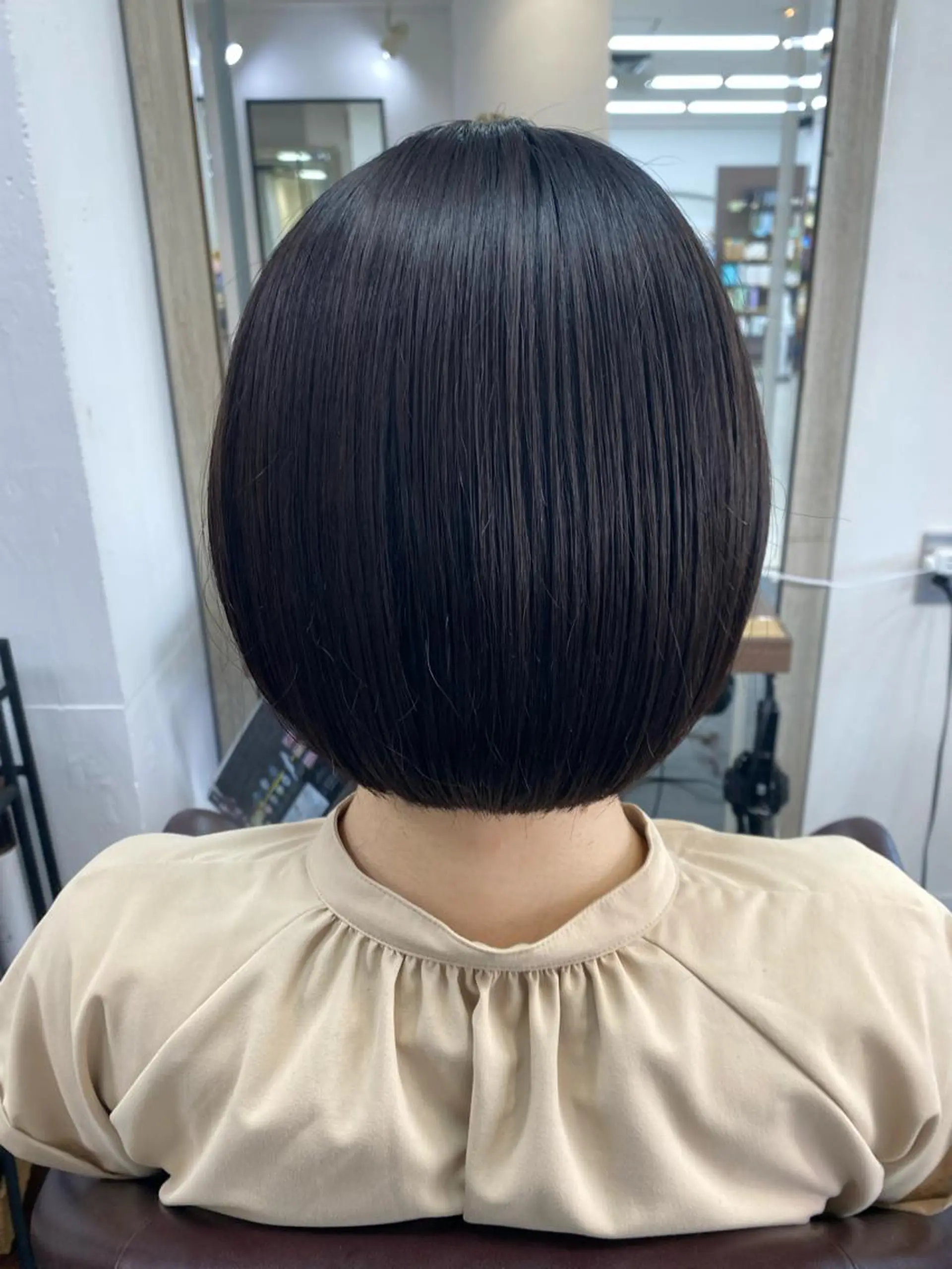 ミディアム カット 月野涼風 /レイヤーカットのヘアスタイル