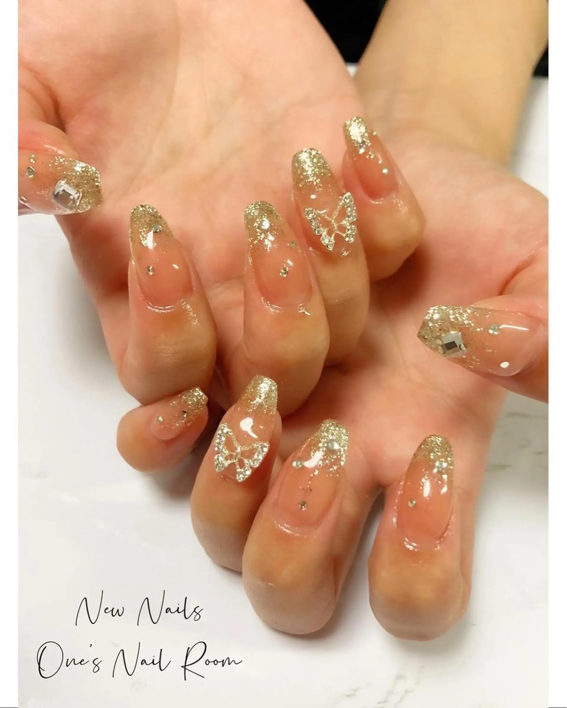 ネイル ハンドネイル One's Nail Roomのネイルデザイン