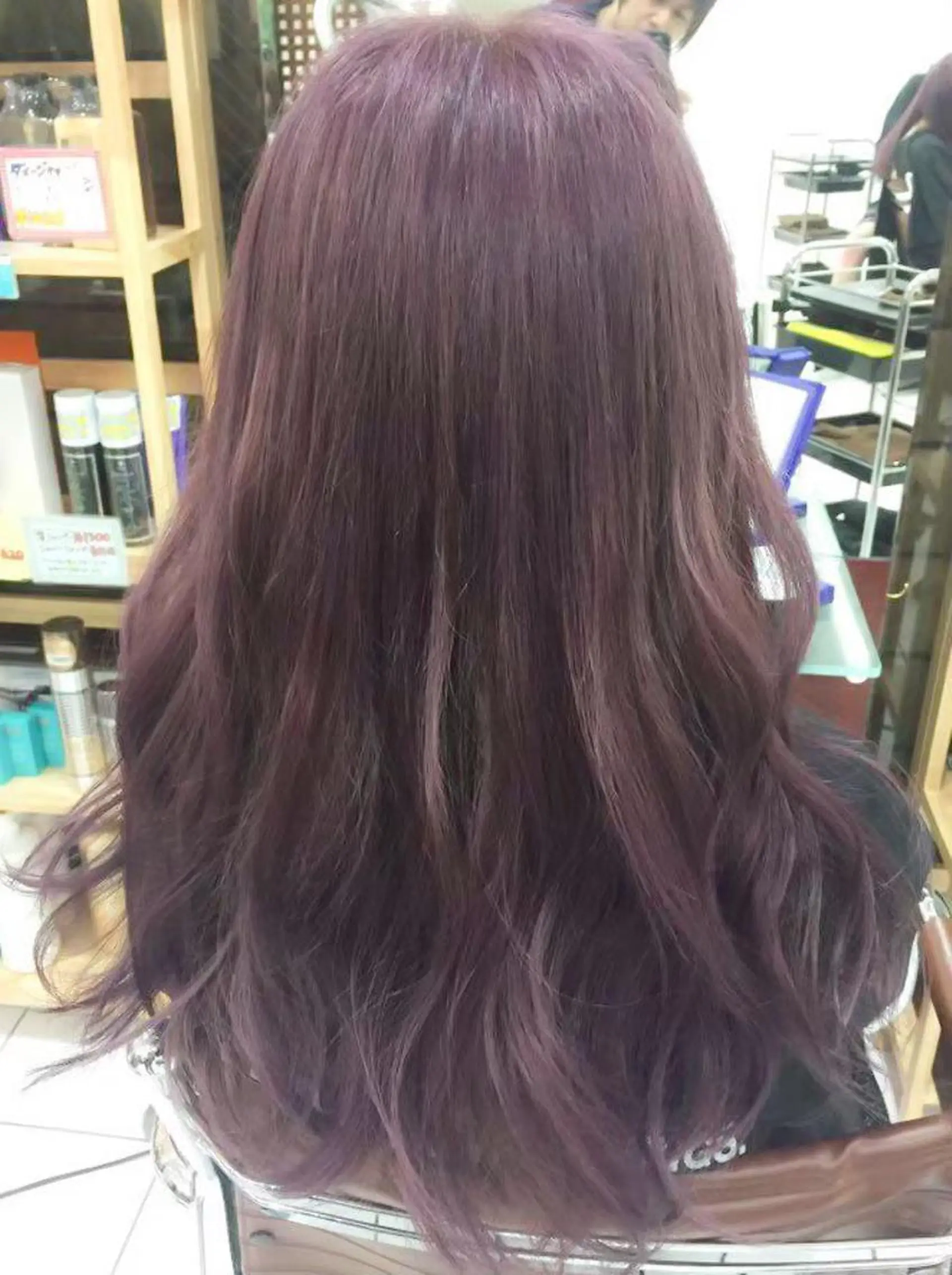 セミロング 透明感カラー🫧＆ レイヤー🕊古川のヘアスタイル