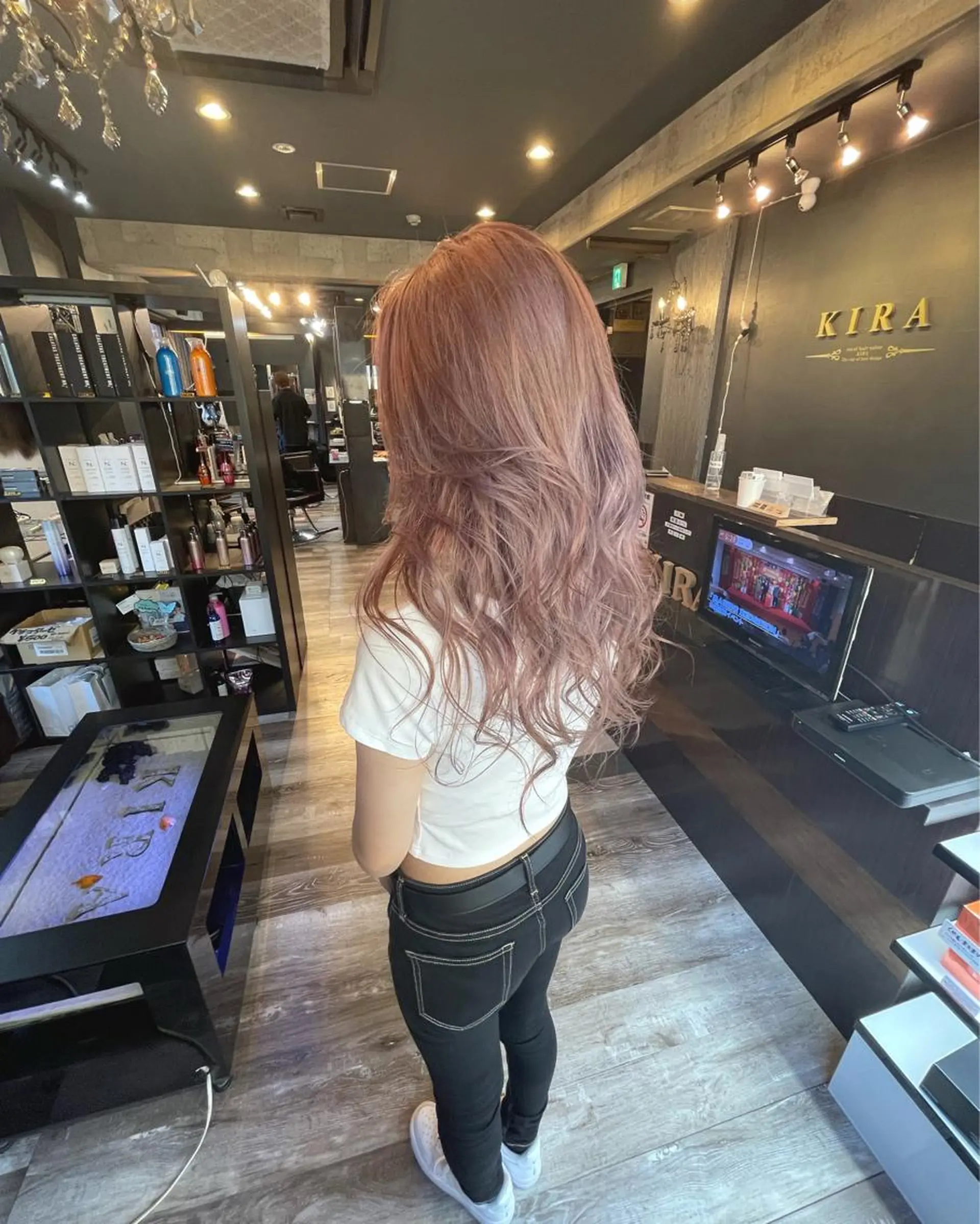 セミロング シールエクステ ボブ エクステ 外国人風カラー ハイライト KIRA スズキ タクヤ／店長のヘアスタイル