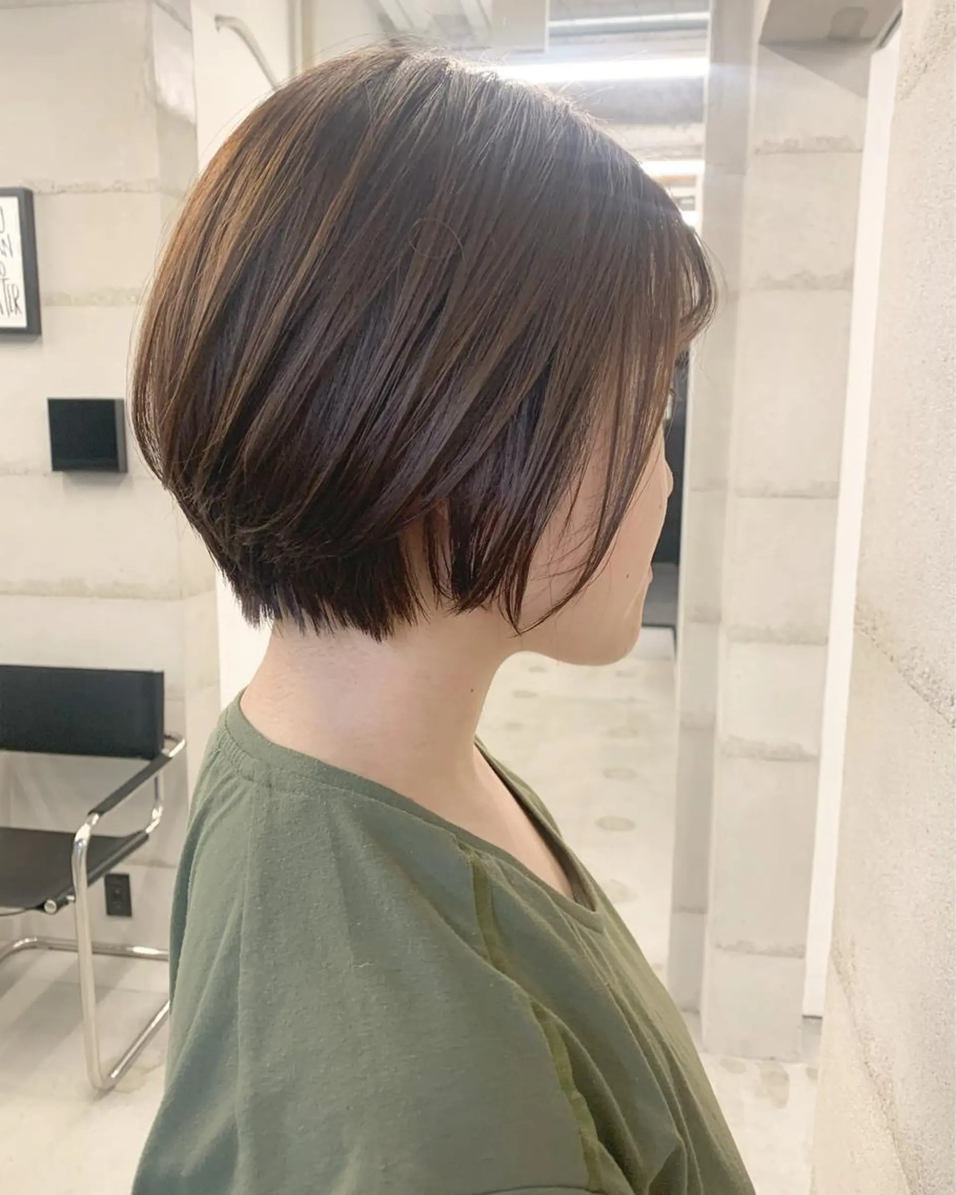 ショート カラー 透明感/オリーブ/ グレージュ/YUKAのヘアスタイル