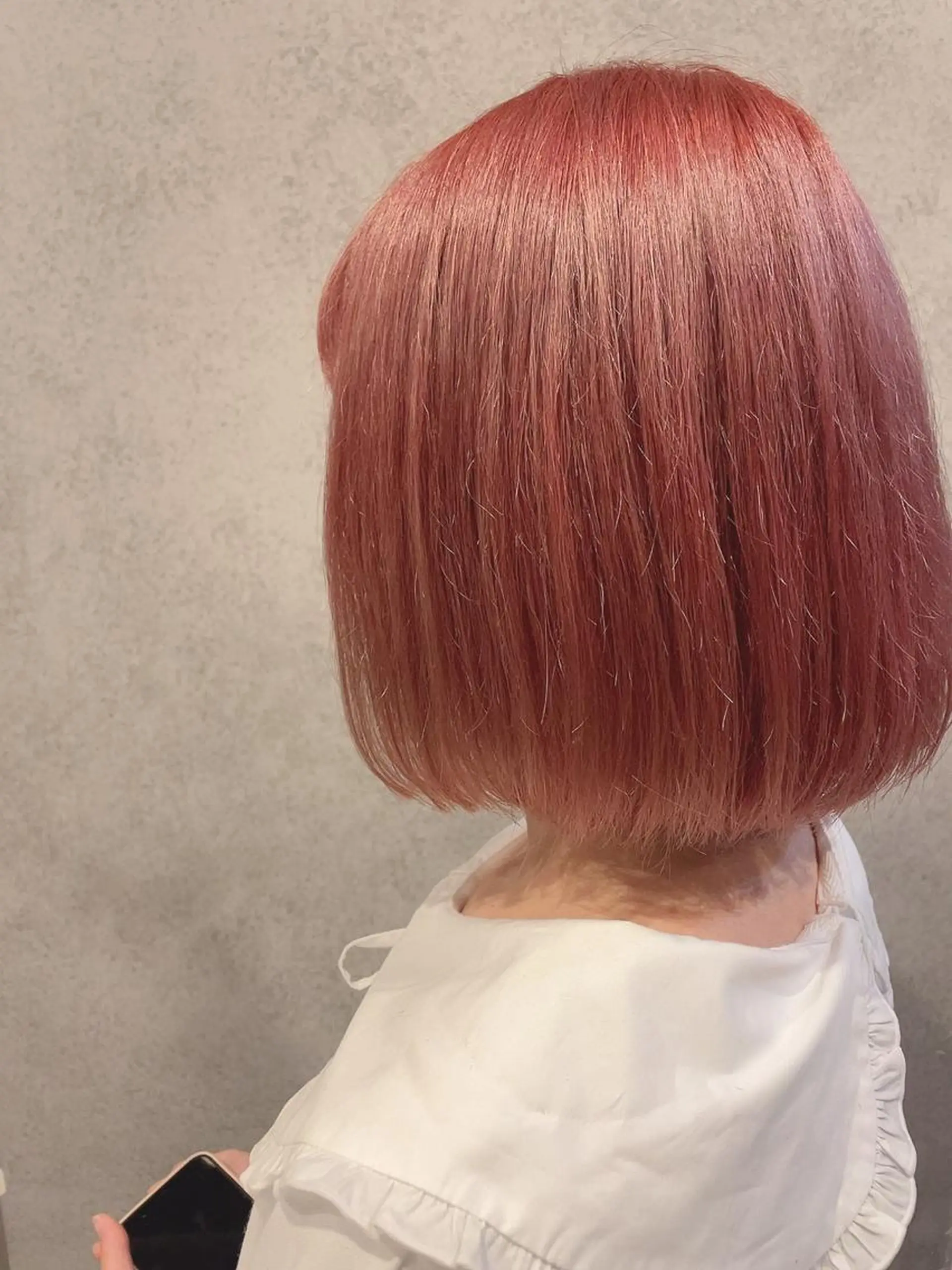 ショート カラー ベージュカラー ピンクカラー ピンクベージュ 櫻井 未悠のヘアスタイル