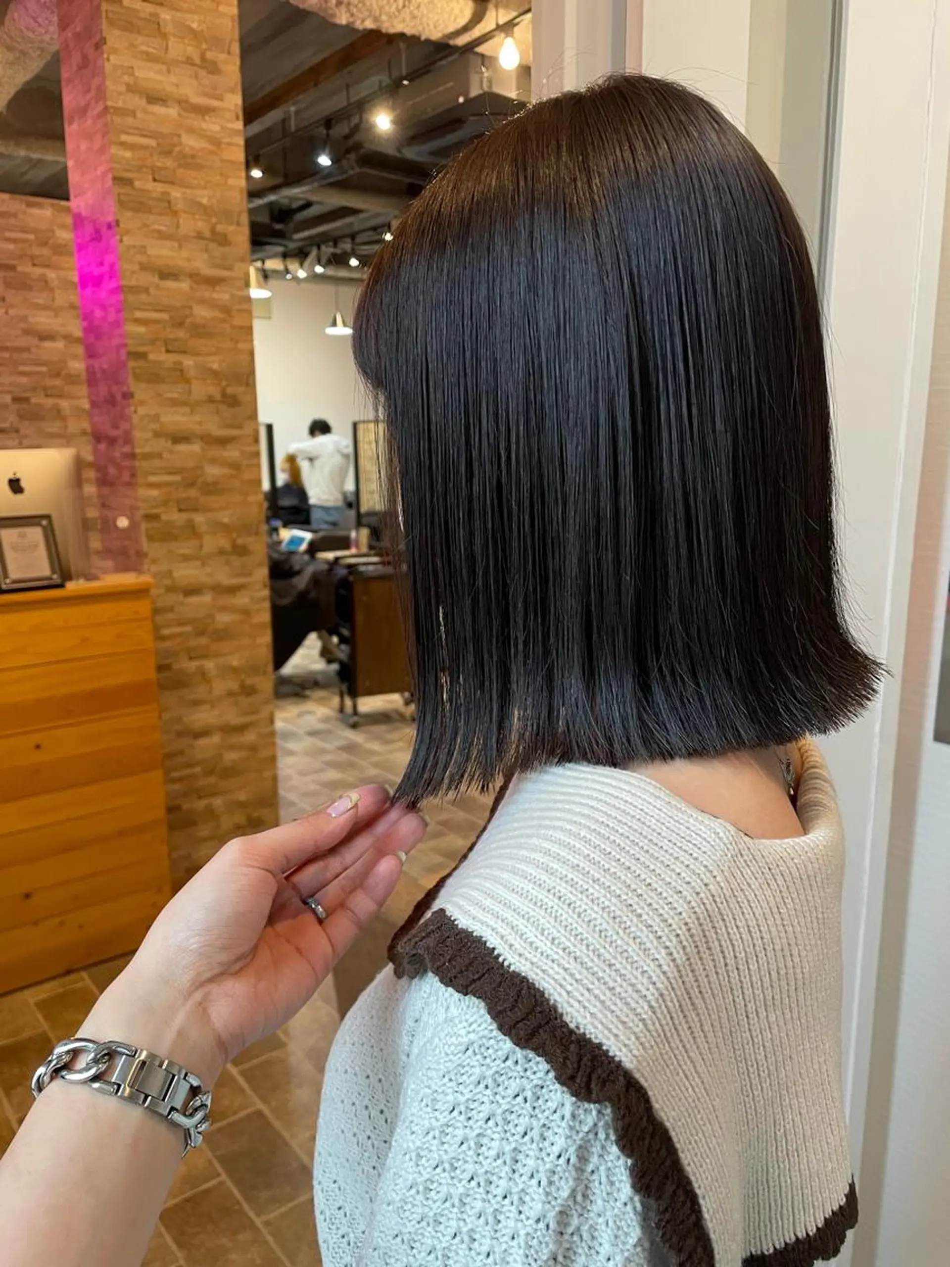 ミディアム カラー アッシュ 縮毛矯正 トリートメント STAR RIVER所属・YUI/ ブリーチカラー🌷のヘアスタイル