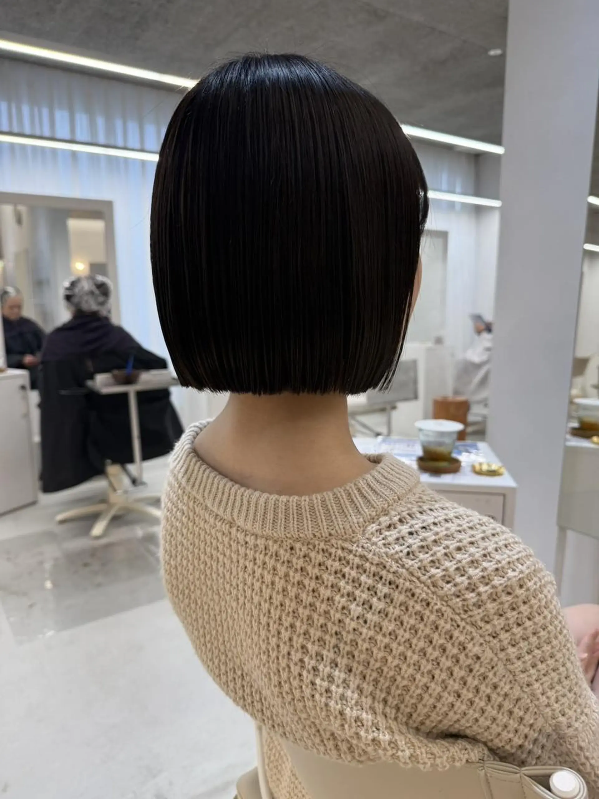 カラー ハイトーン/艶髪/ 暗髪/韓国/sanaのヘアスタイル