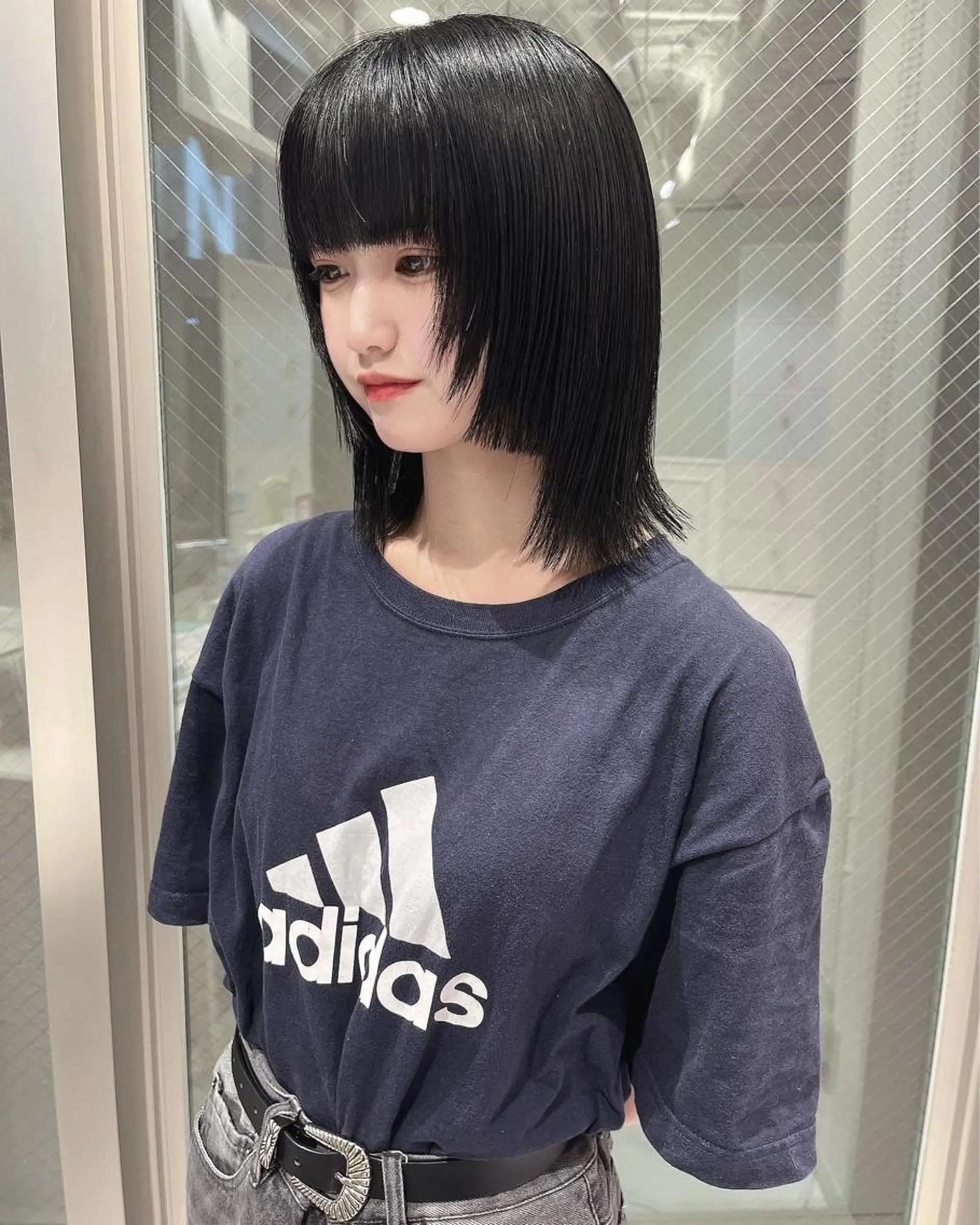 ミディアム ボブ ウルフカット ウルフボブ ウルフカット／吉村 桃子のヘアスタイル