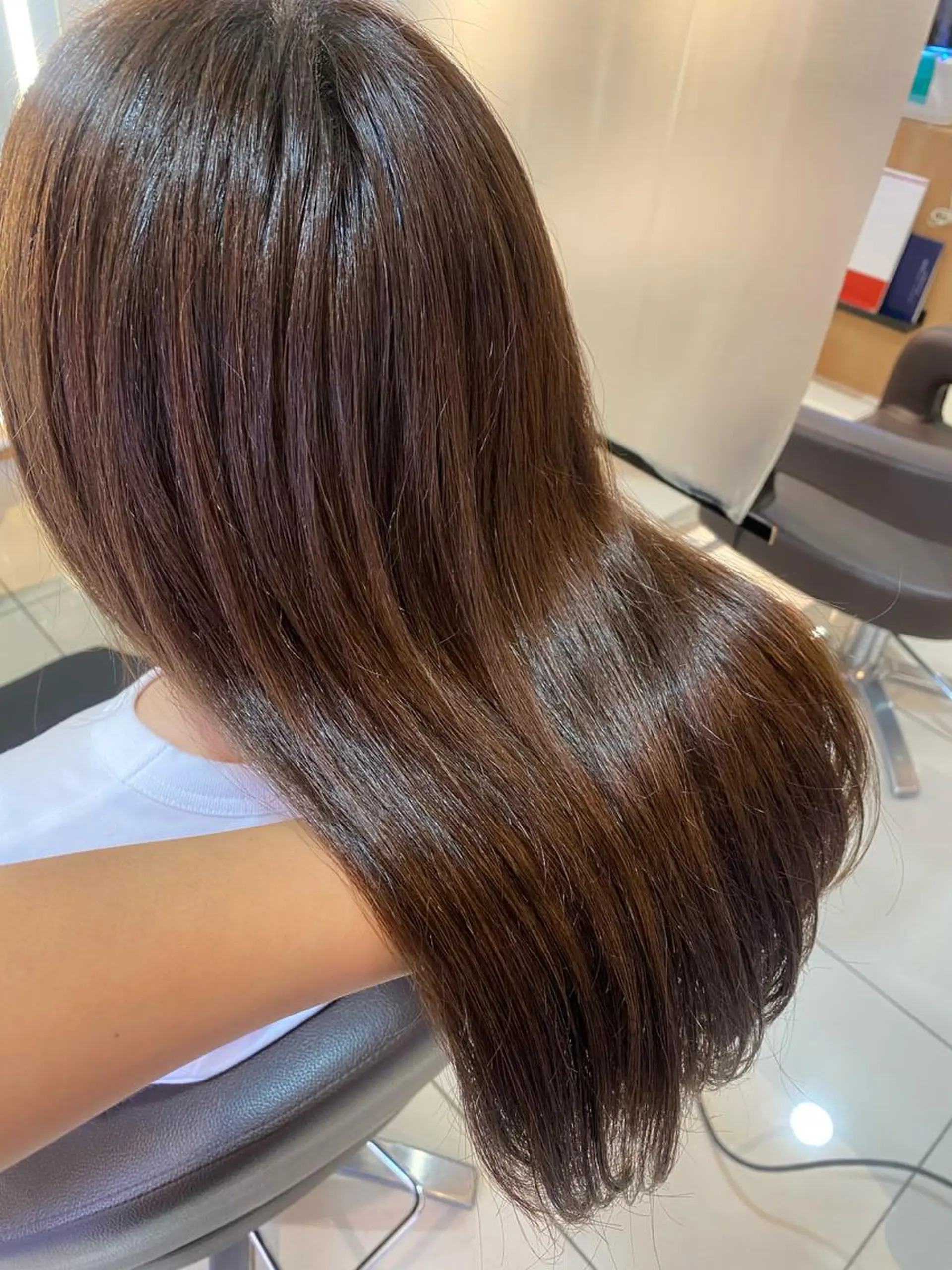 セミロング カラー アッシュ アッシュグレー カット ヘアカラー トリートメント 波巻き/メンズ/ ショート/☆いとみなのヘアスタイル