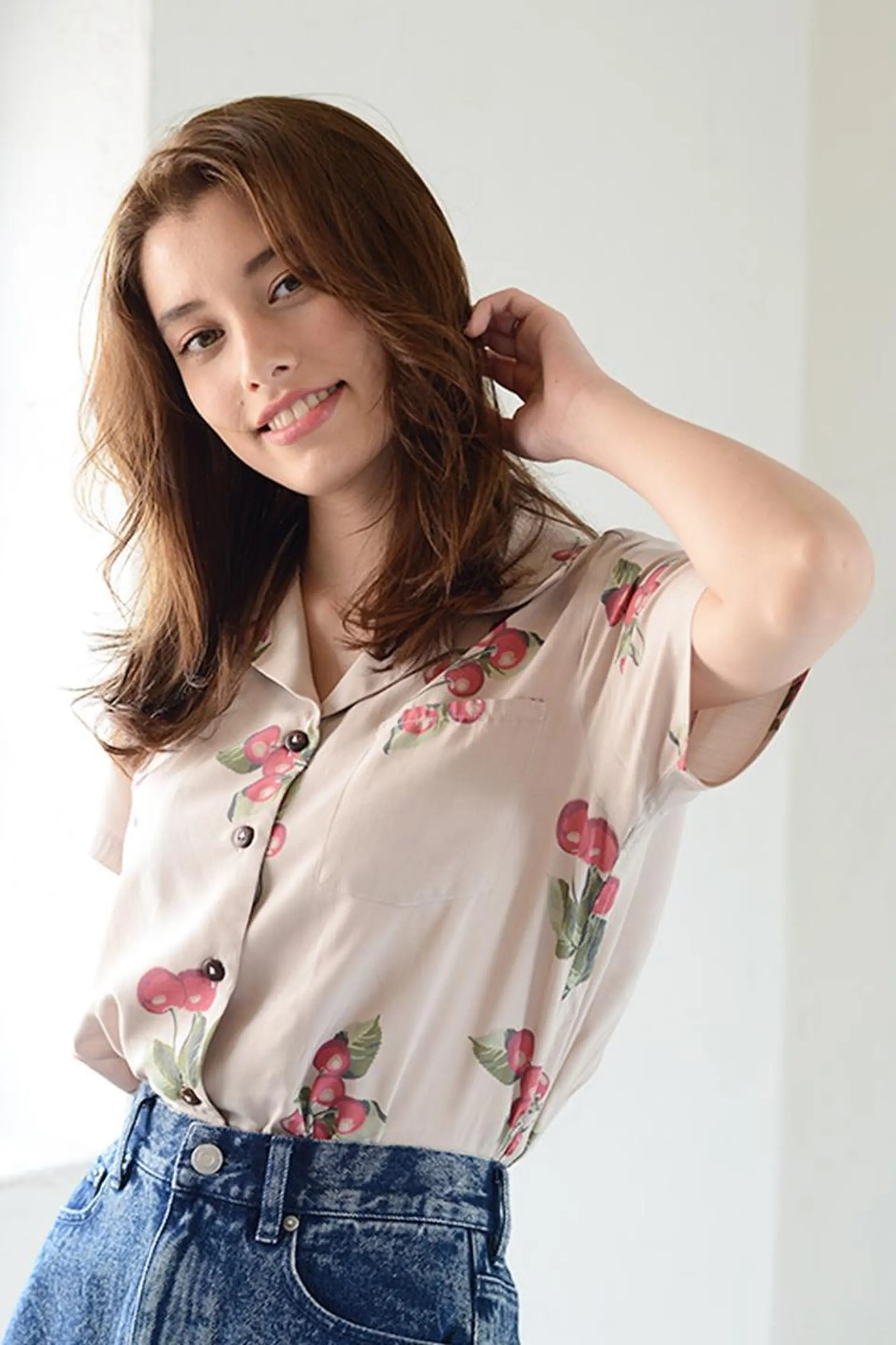 セミロング カラー パーマ 倉橋 俊輔のヘアスタイル