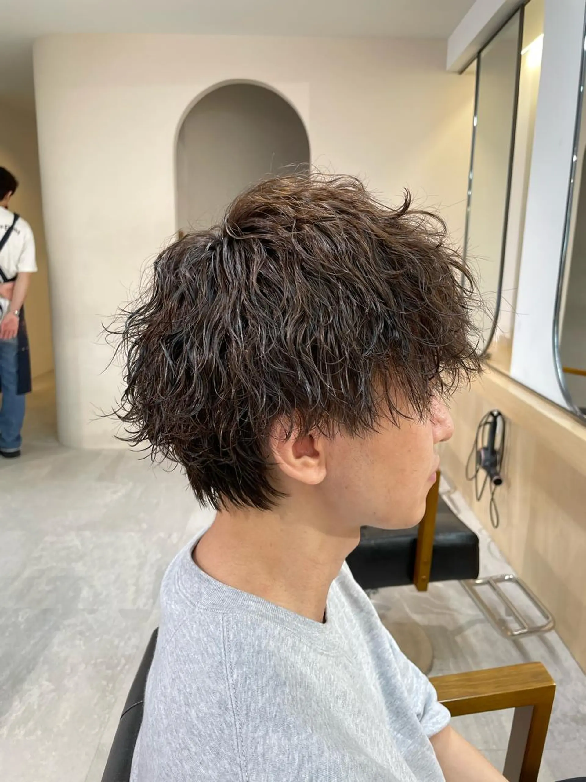 ショート カット パーマ マエダ リョウのヘアスタイル