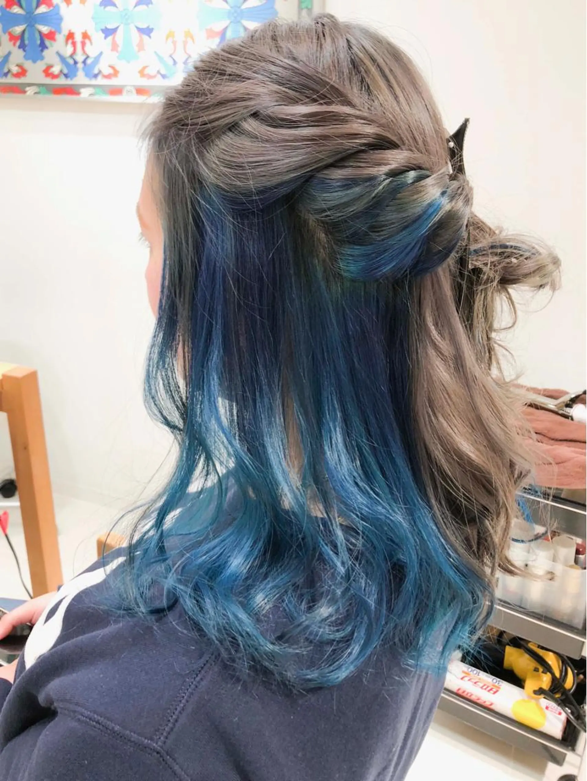 ロング カラー ブルーカラー インナーカラー Days 透明感カラーのヘアスタイル