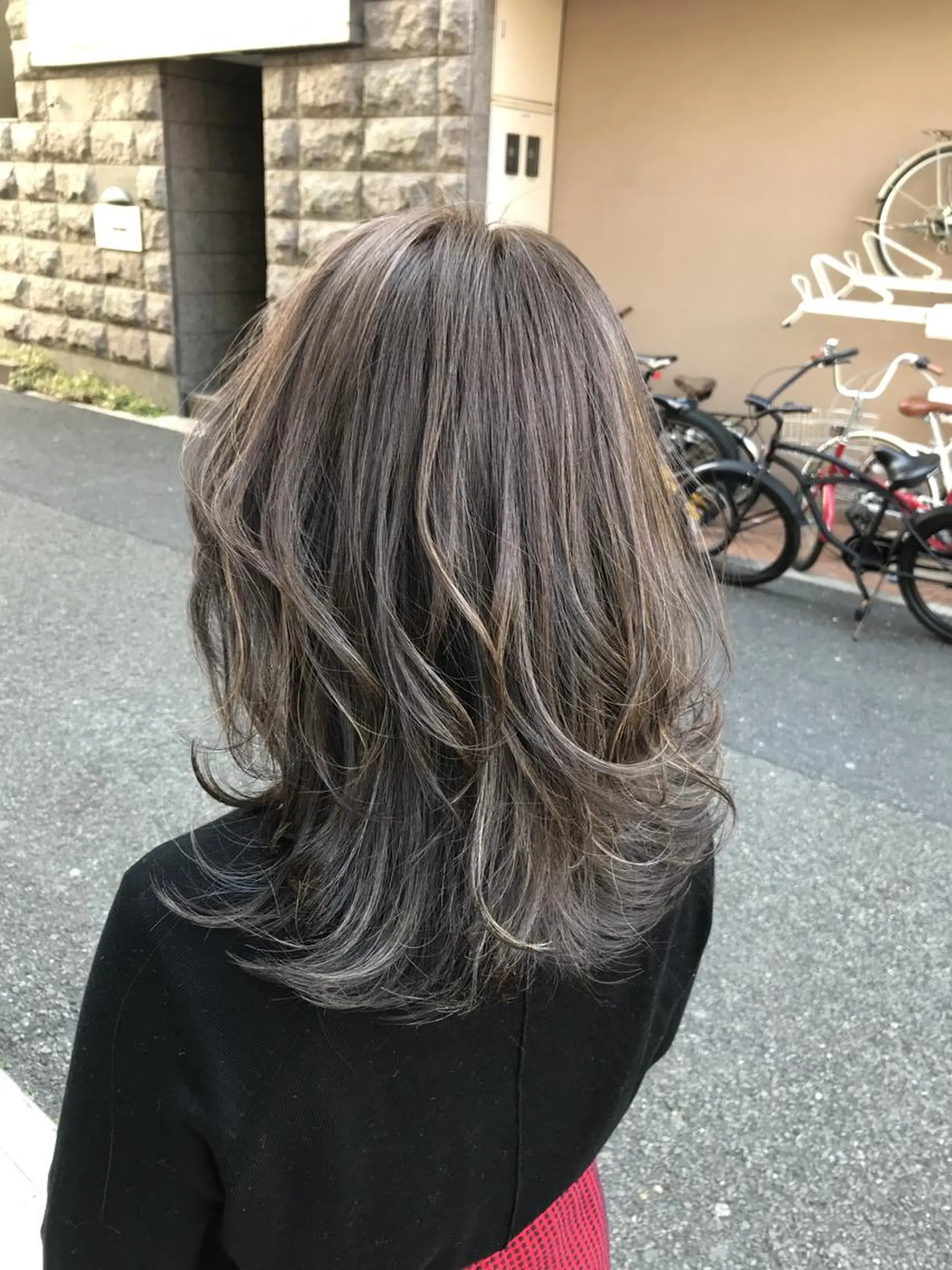 セミロング カラー Leverage所属・【店長】外国人風 メンズヘア尾上雄輝のヘアスタイル