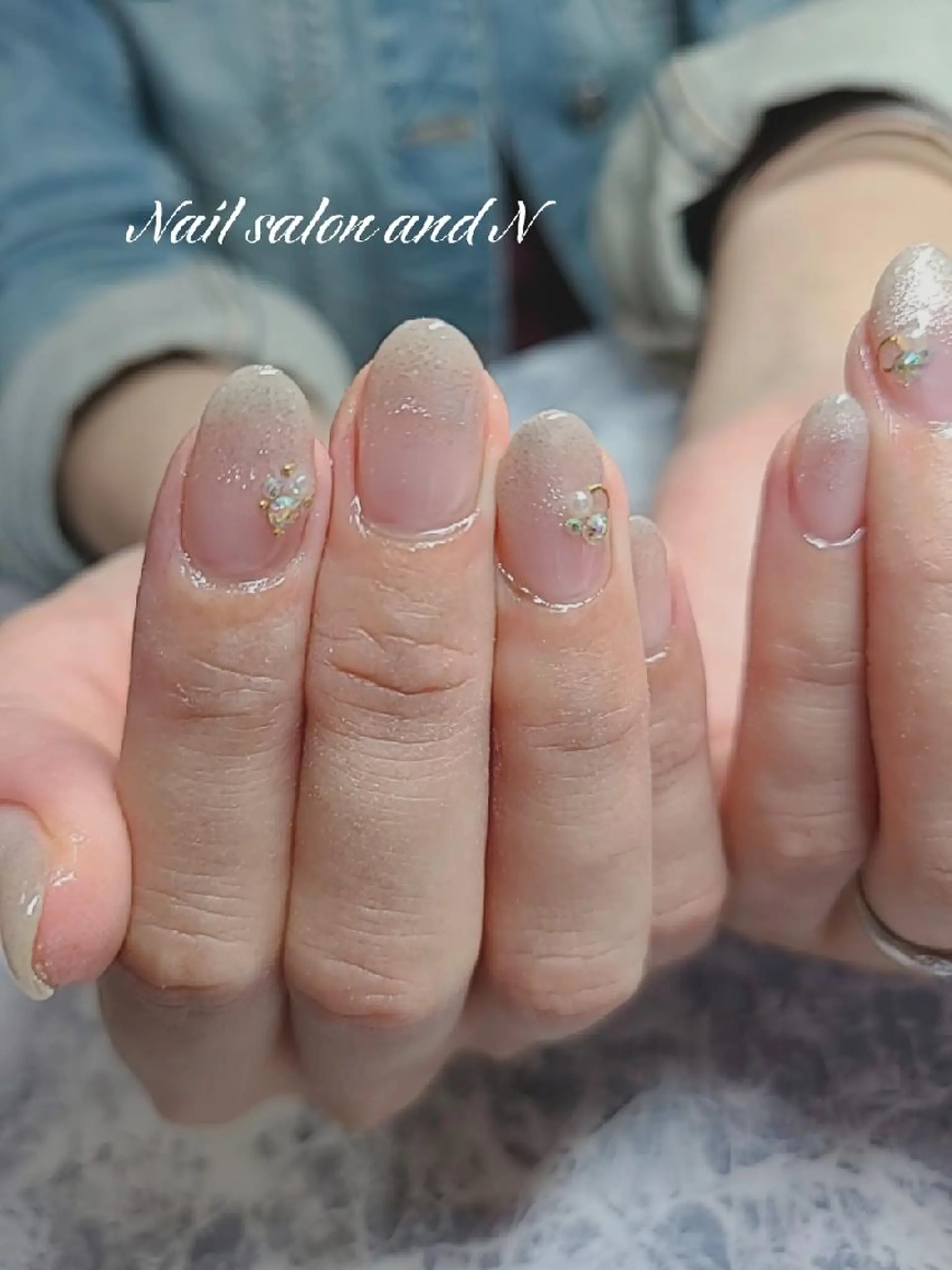 ネイル and Nのネイルデザイン