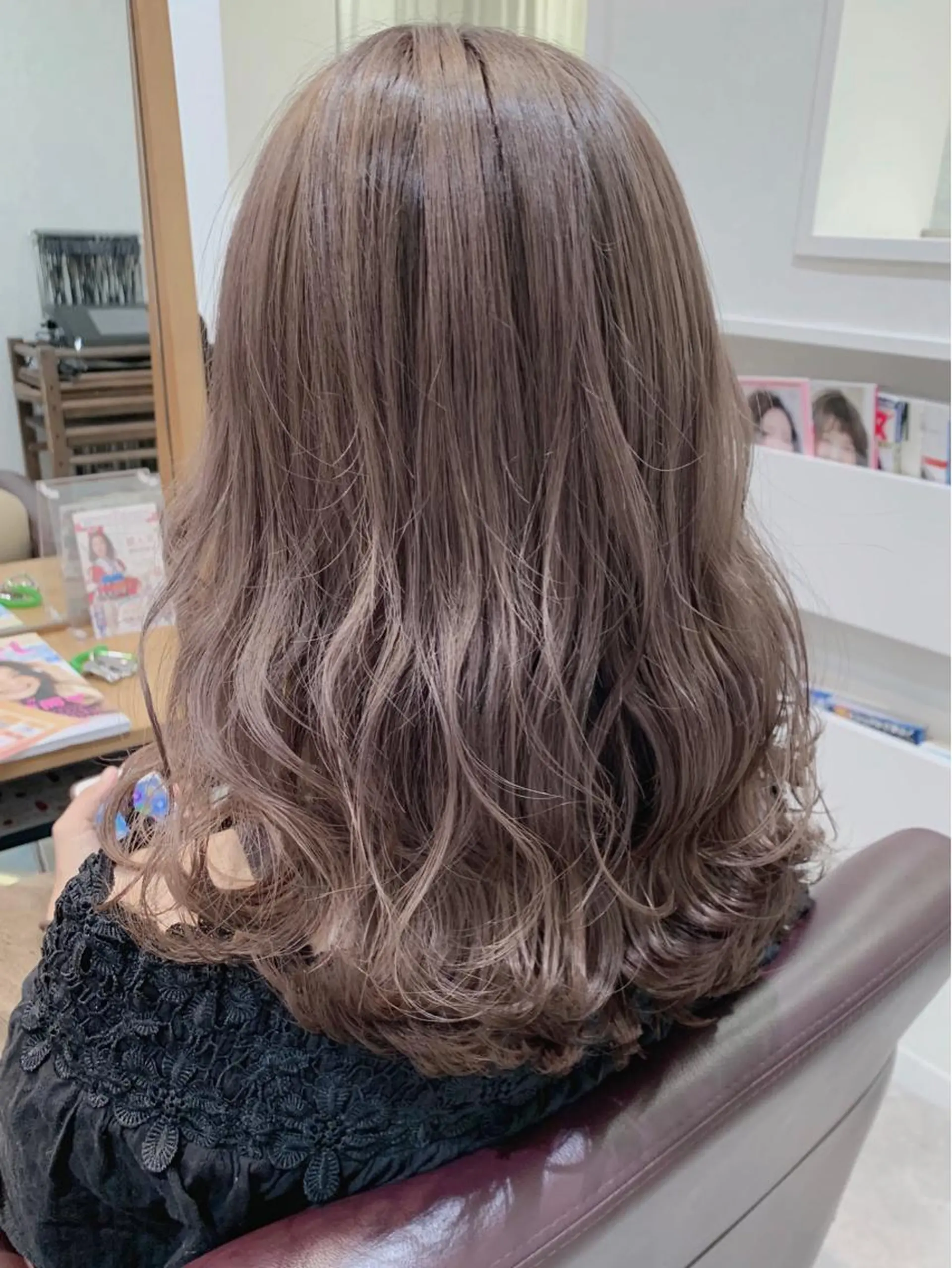 セミロング カラー メンズブリーチカラー /NAOのヘアスタイル