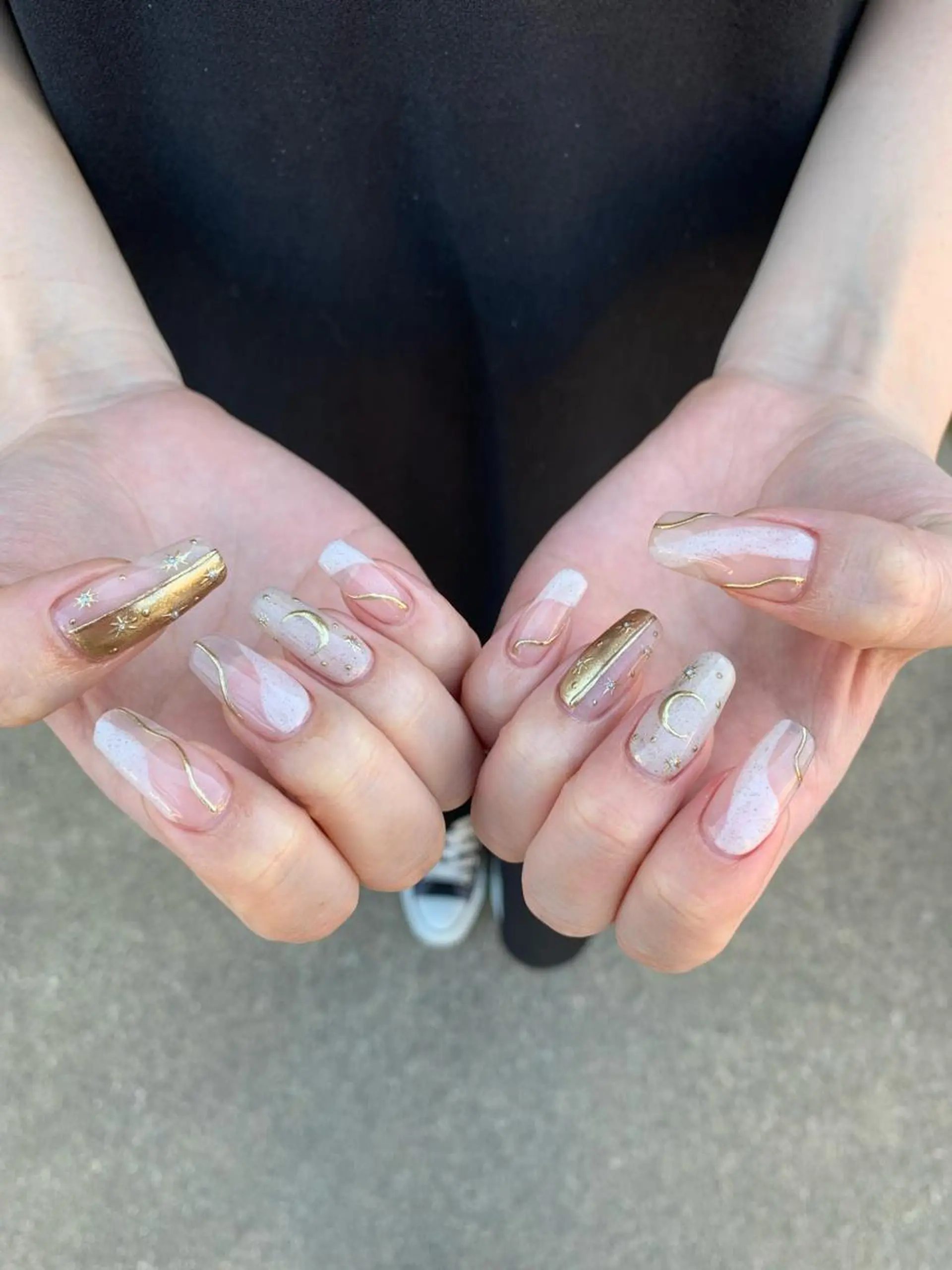 ネイル 大崎 奈々のネイルデザイン