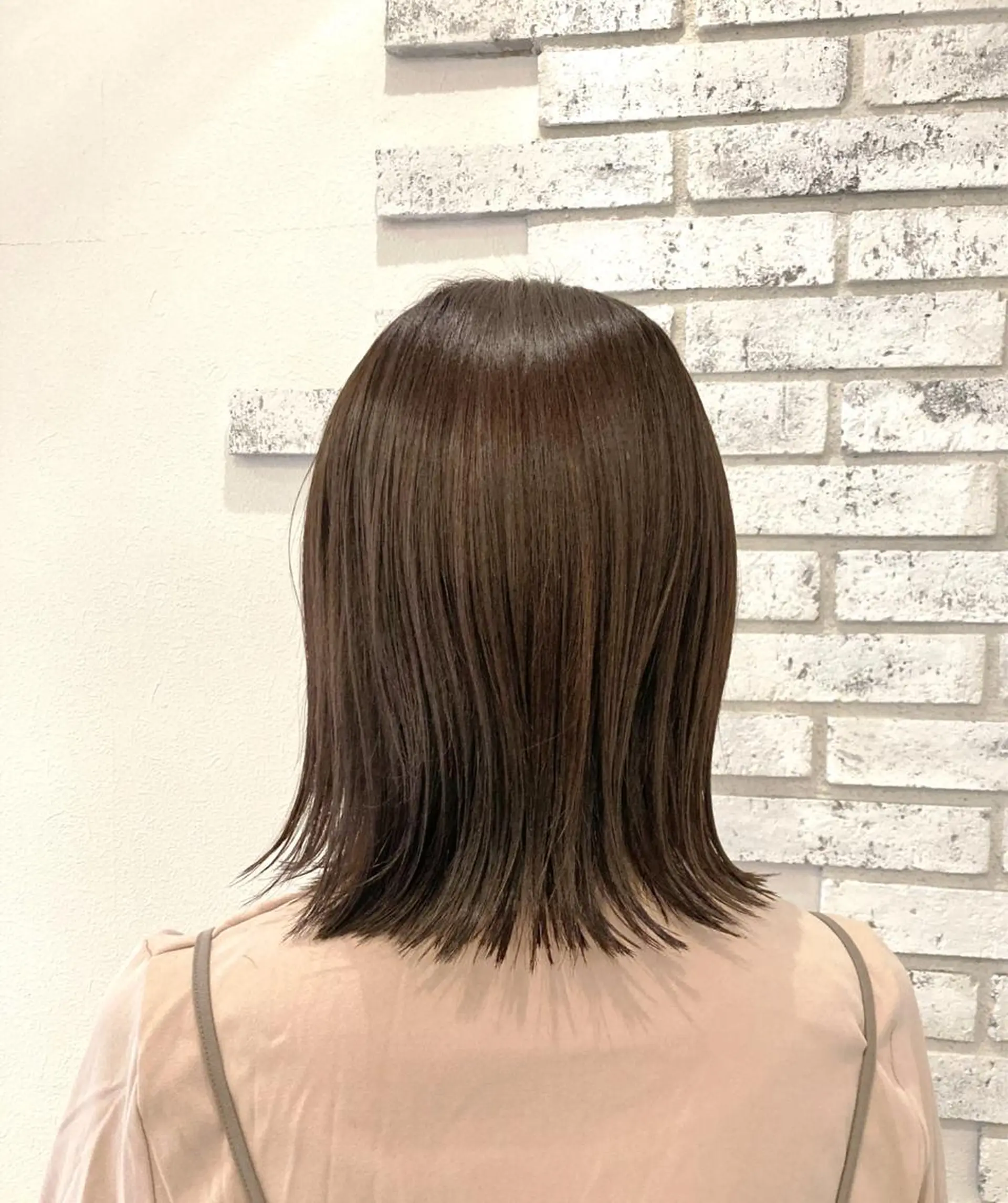 ミディアム カラー 菅原 綾のヘアスタイル