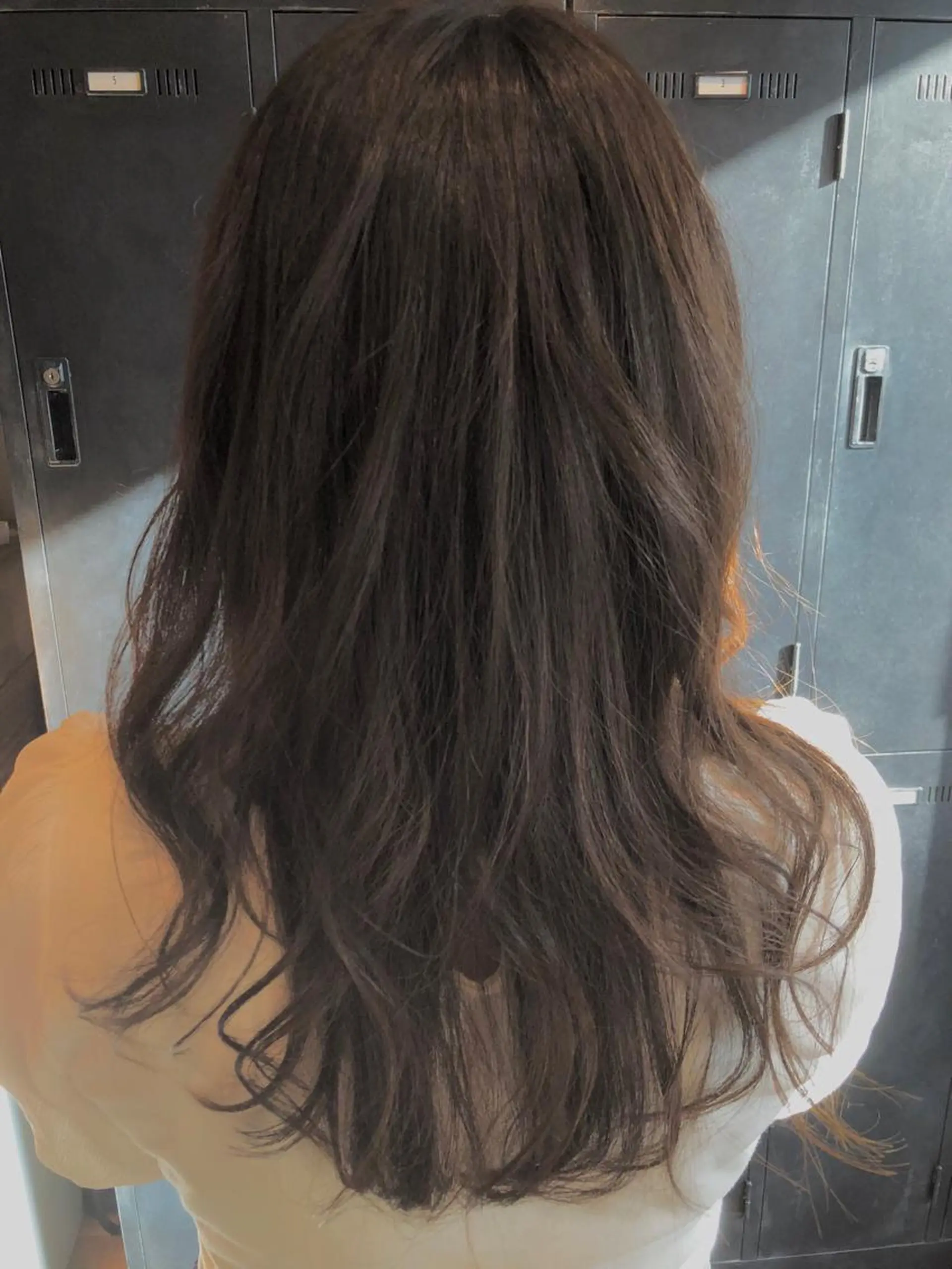 セミロング カット ヘアカラー La fith hair swag所属・山村 直哉のヘアスタイル