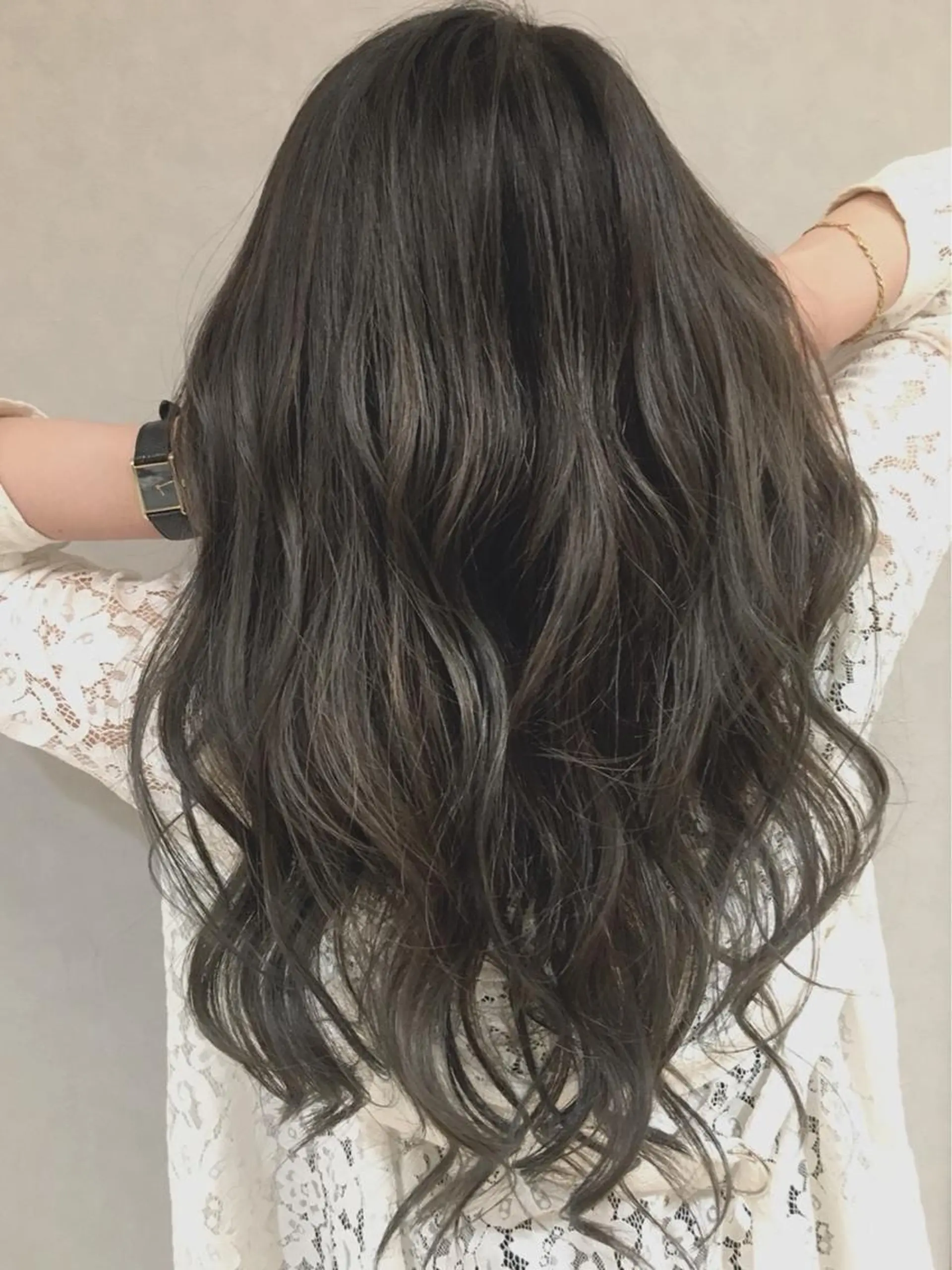 ロング カラー パーマ nubes所属・🌟高田 聖菜🌟のヘアスタイル