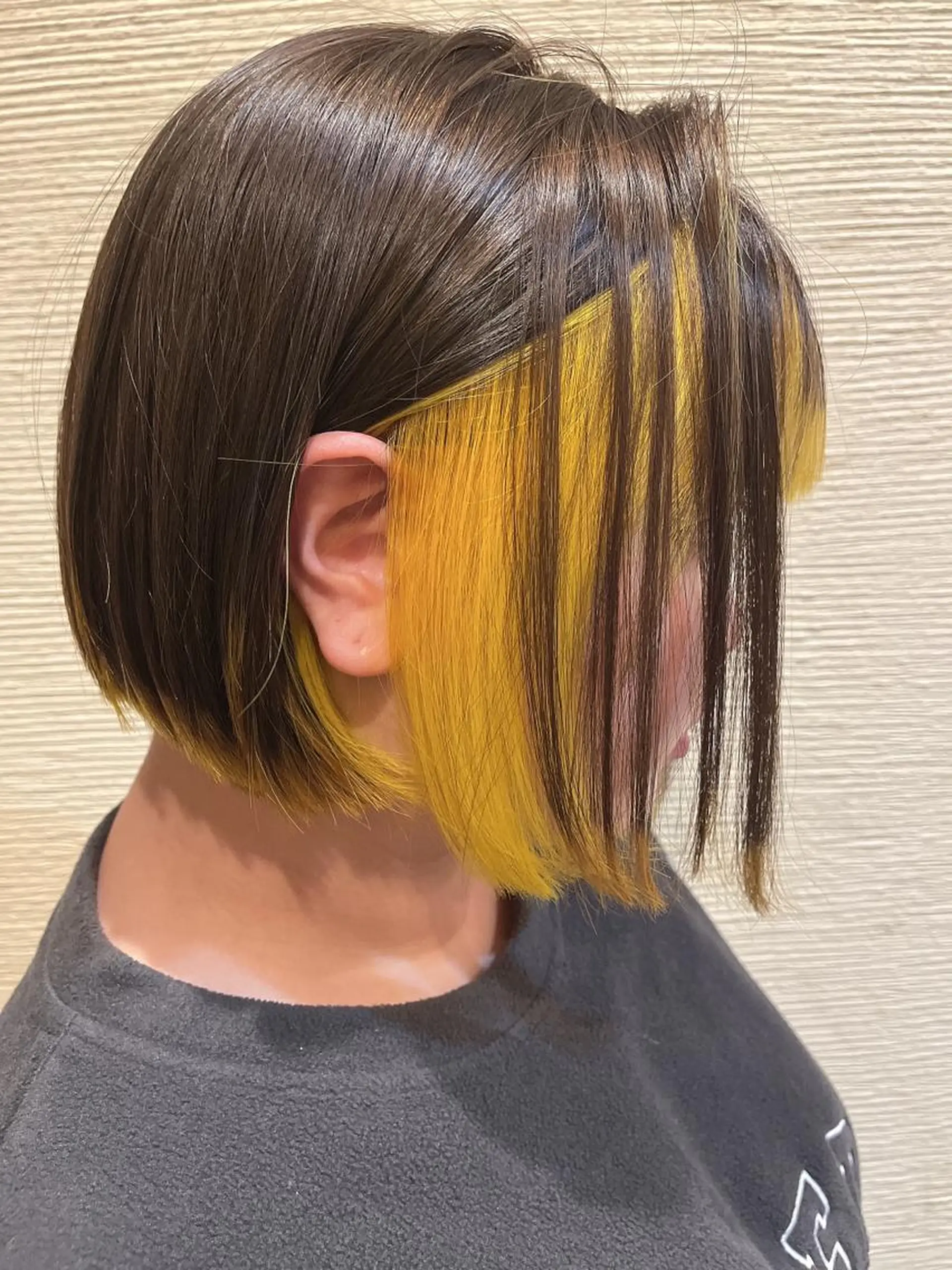 ショート ヘアカラー 小塚 和眞のヘアスタイル