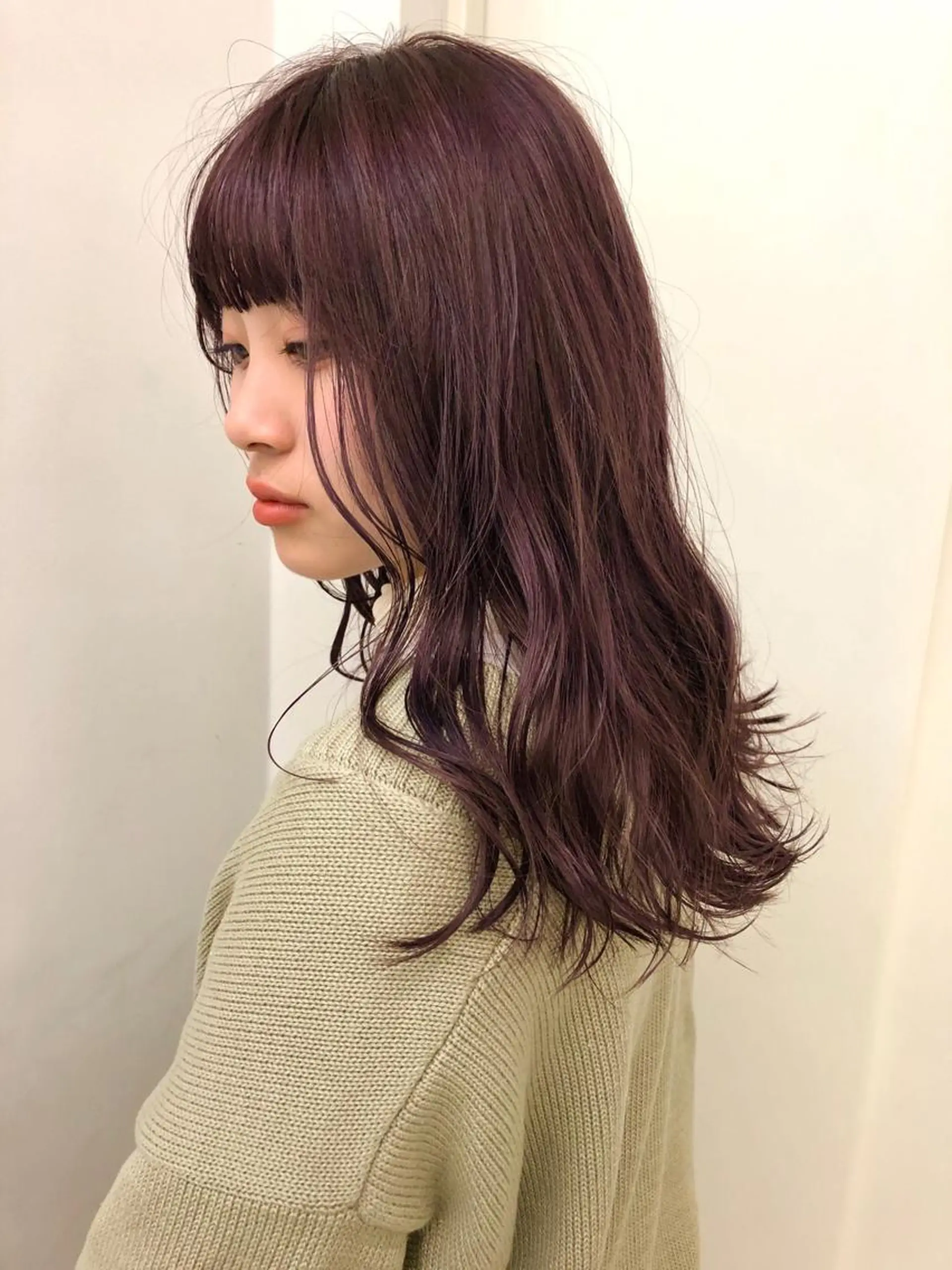 セミロング カラー 安藤 佑衣のヘアスタイル
