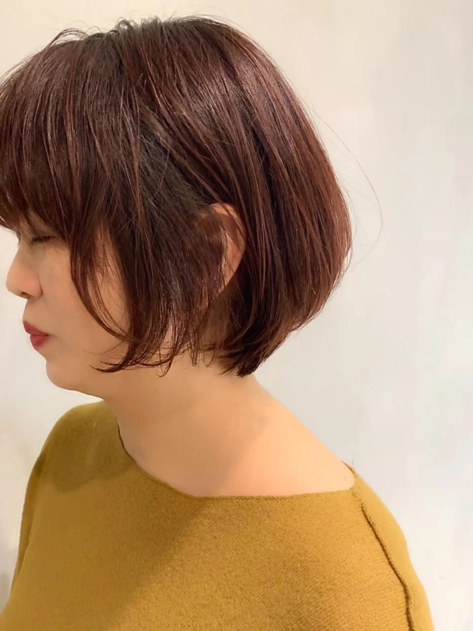 ショート カラー ショートボブ レッドカラー ボブ ショートヘア 佐原 里奈のヘアスタイル