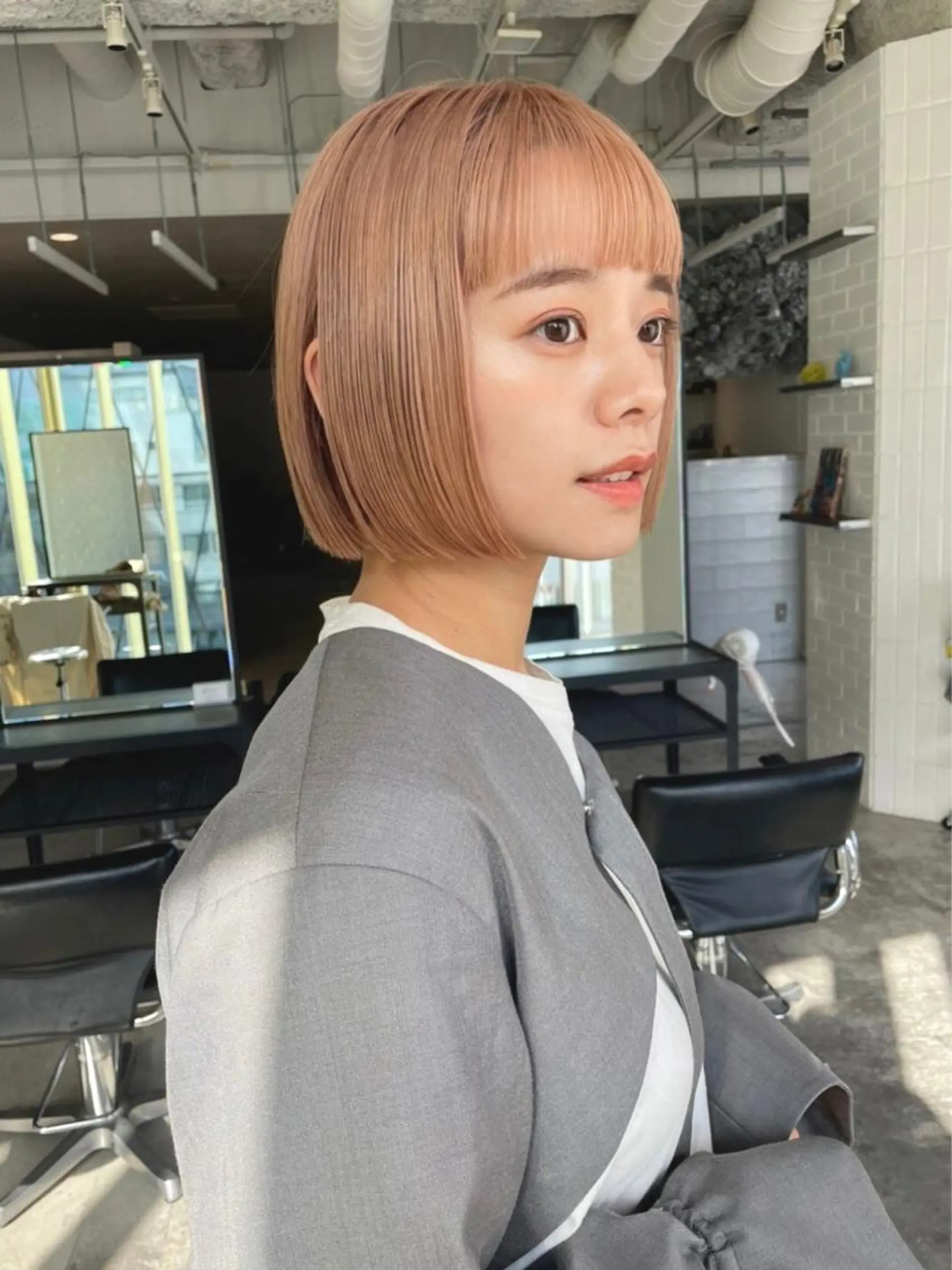 ショート カラー カット ヘアカラー トリートメント ヘアセット ☕️ベージュカラー 内藤光哉☕️のヘアスタイル