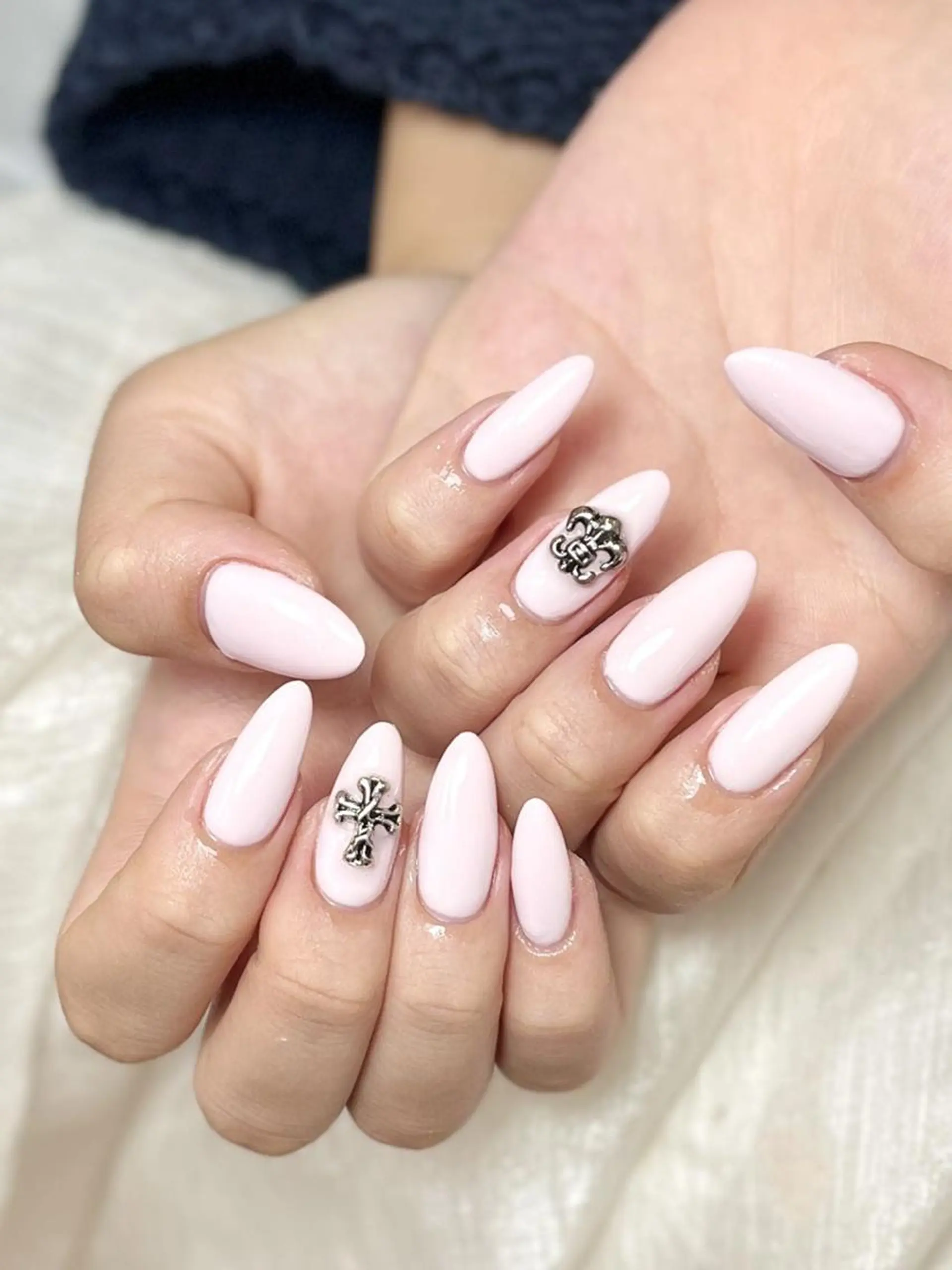 ネイル ハンドネイル フットネイル ハンドケア DEMAIN- 🌹のネイルデザイン