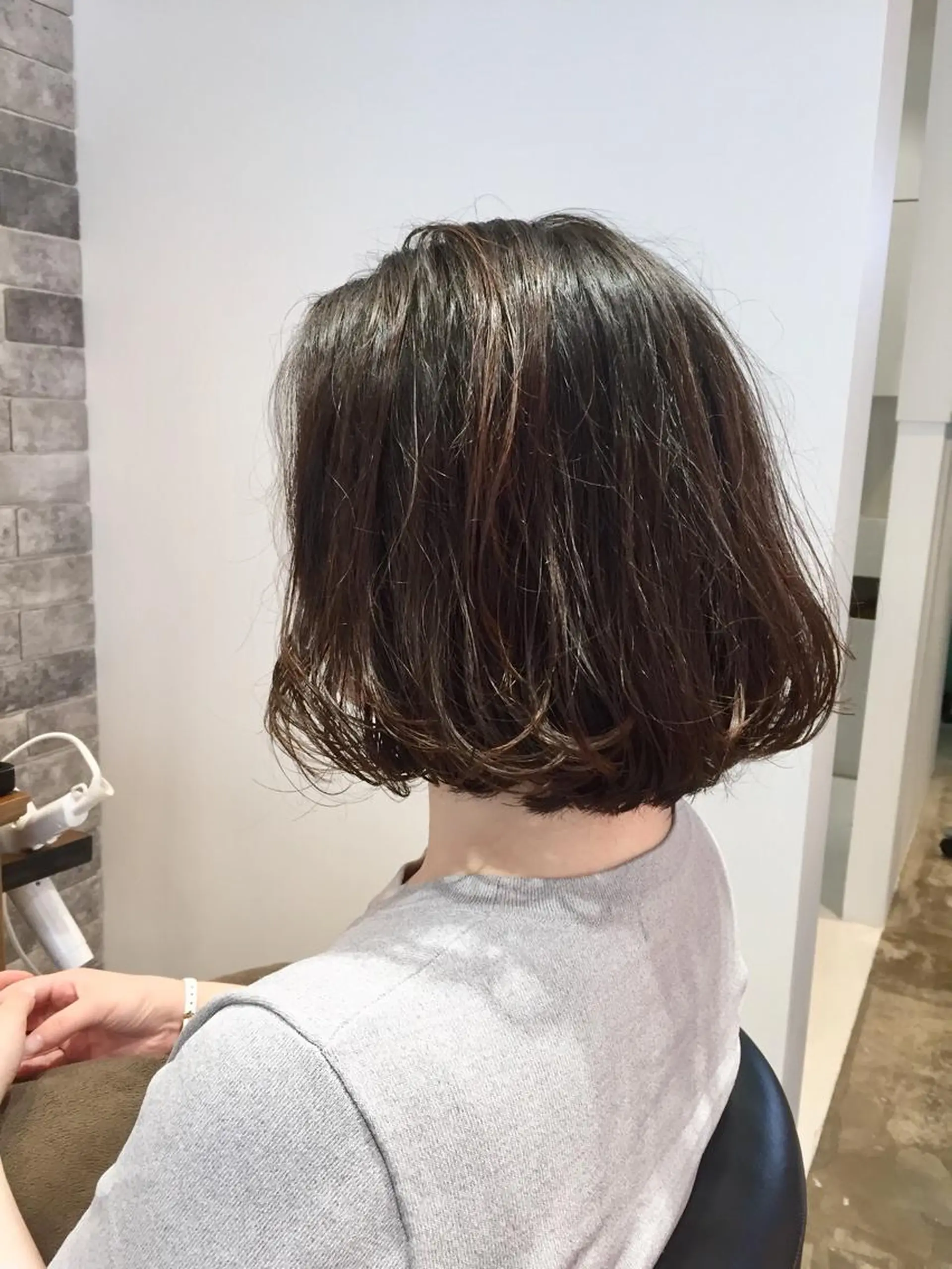 ショート 切りっぱなしボブ ボブ カット ヘアカラー トリートメント 所渉/韓国レイヤー /ウルフカットのヘアスタイル