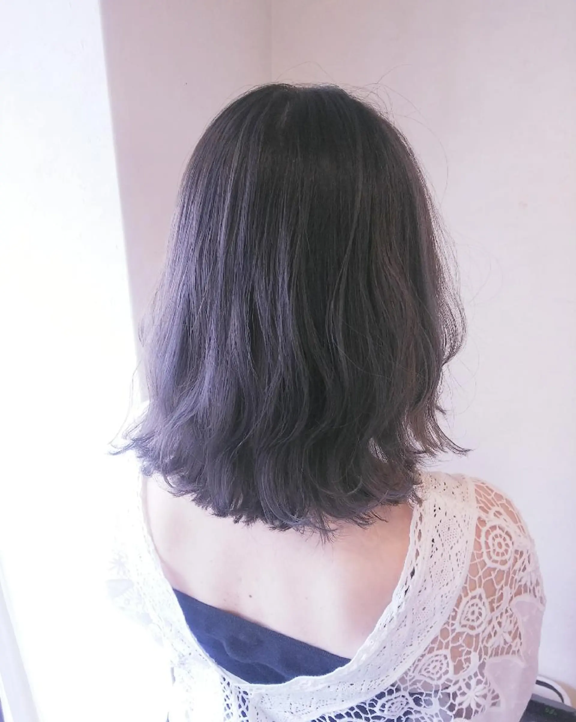 ミディアム カラー グレージュ JIL BLAN 京都所属・RU RIのヘアスタイル