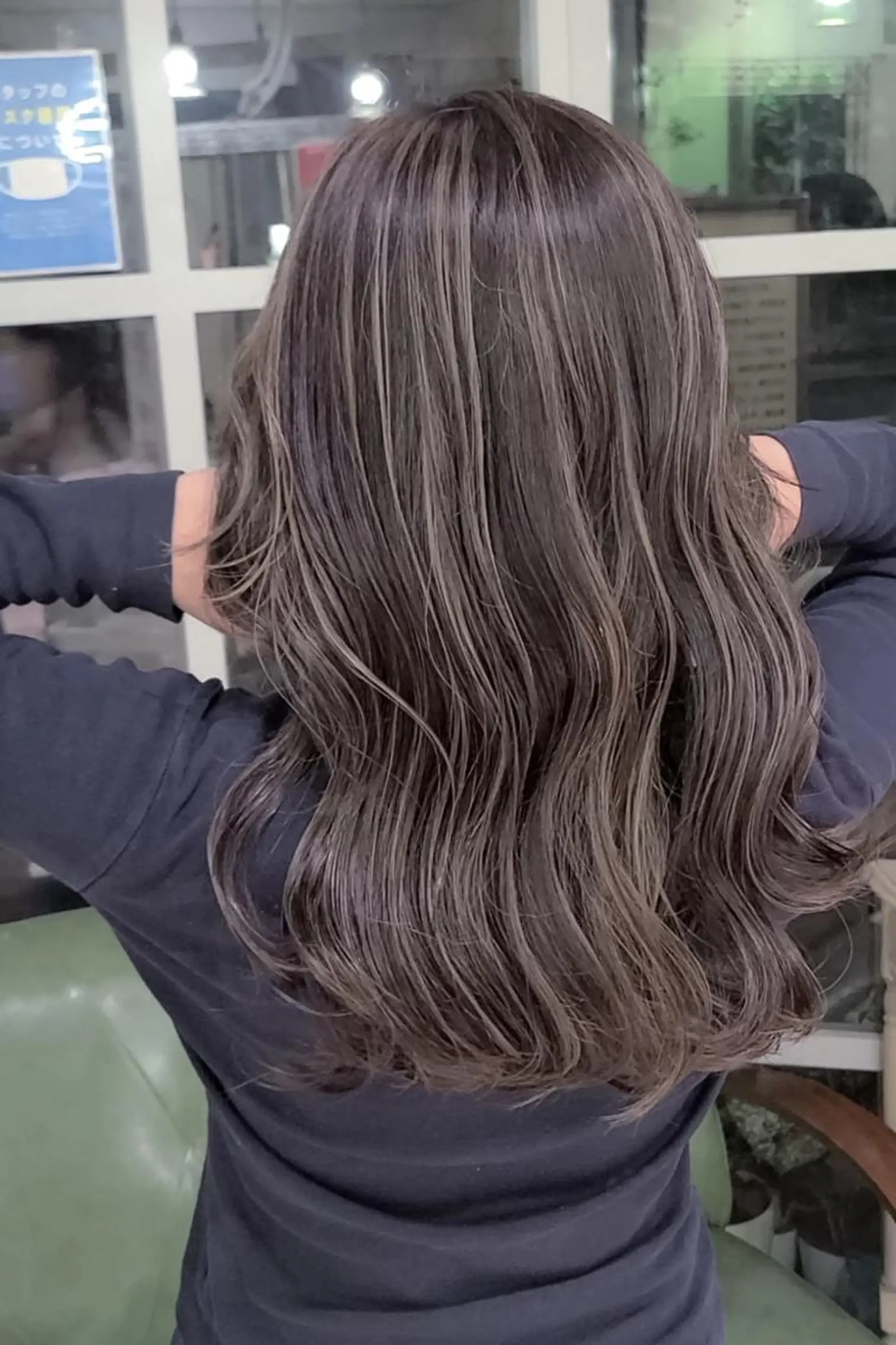 セミロング カット ヘアカラー トリートメント Ashanti Academyのヘアスタイル