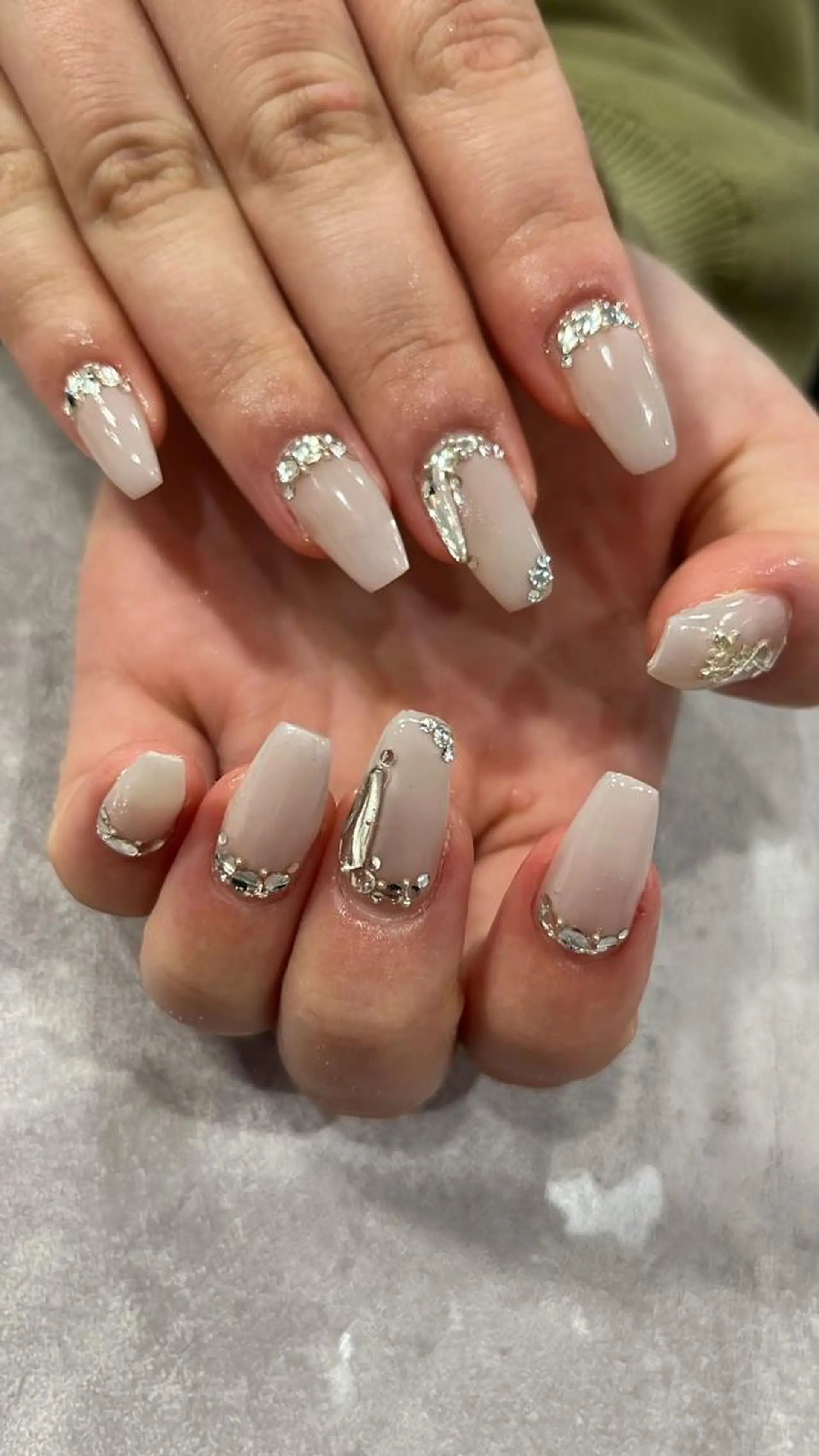 ネイル wooone所属・鶴橋wooone nail.rieのネイルデザイン