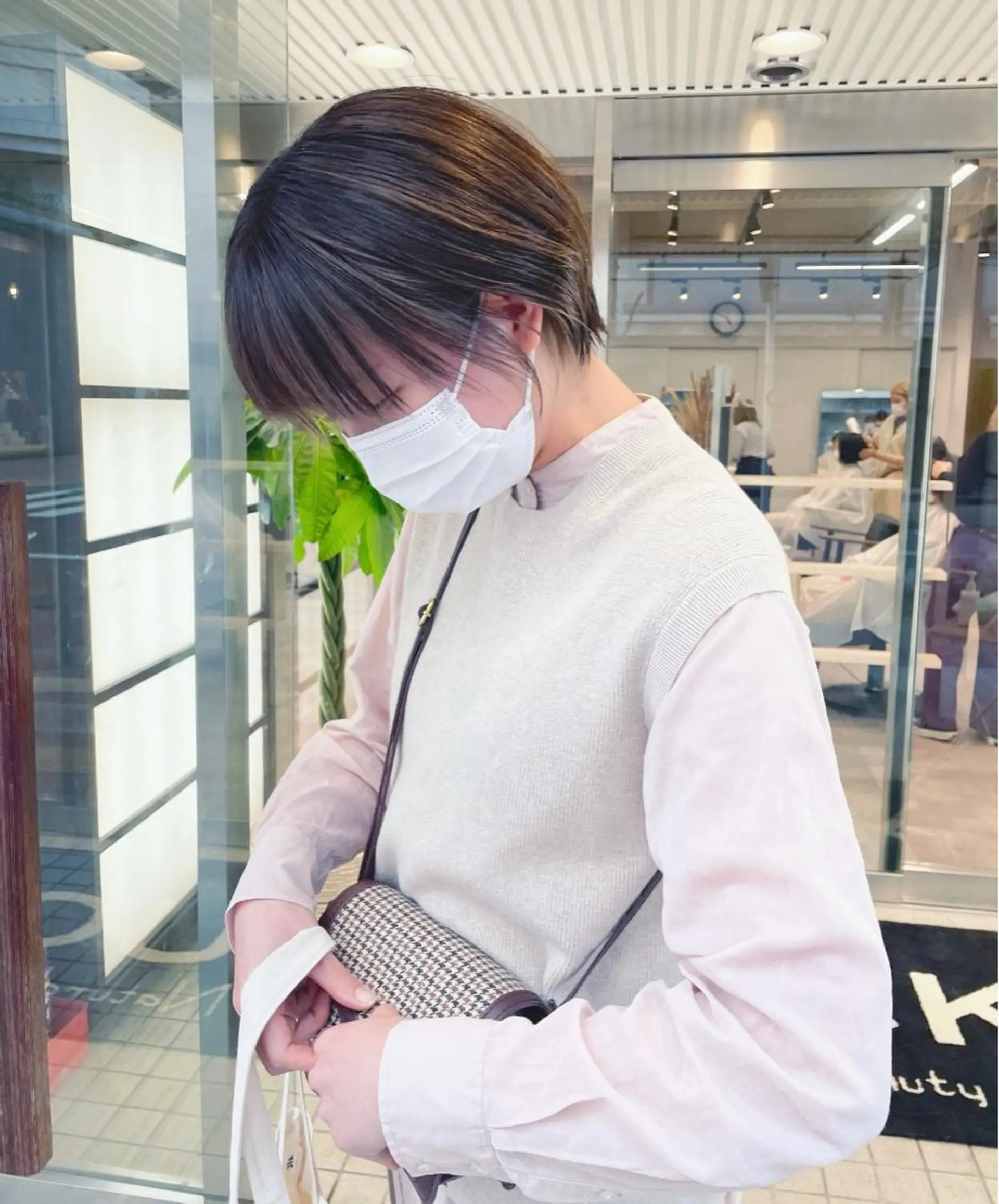 ショート カラー ショートヘア 小顔カット カット ヘアカラー circus by KENJE 町田店のヘアスタイル