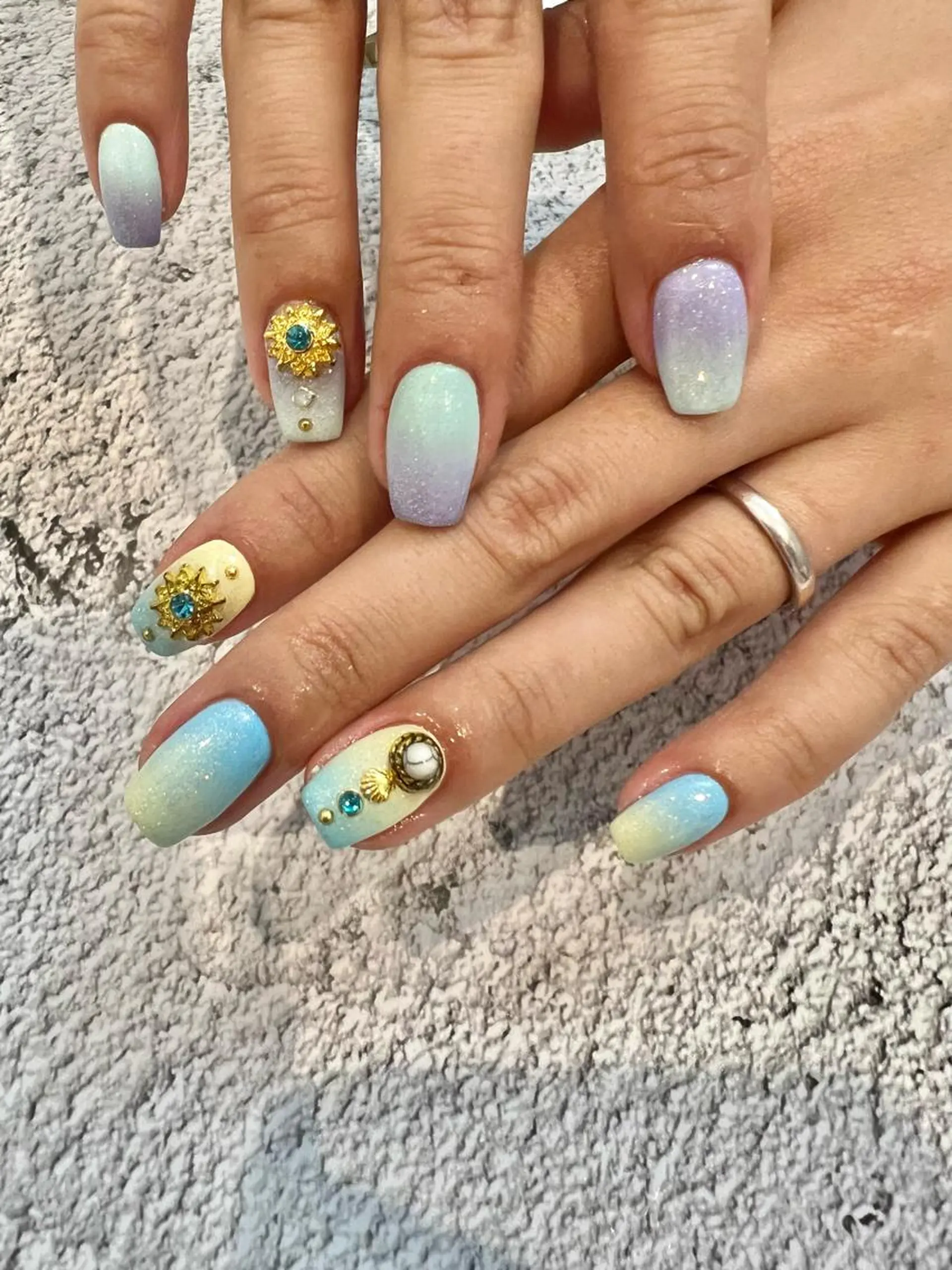 ネイル ハンドネイル syuri nailのネイルデザイン