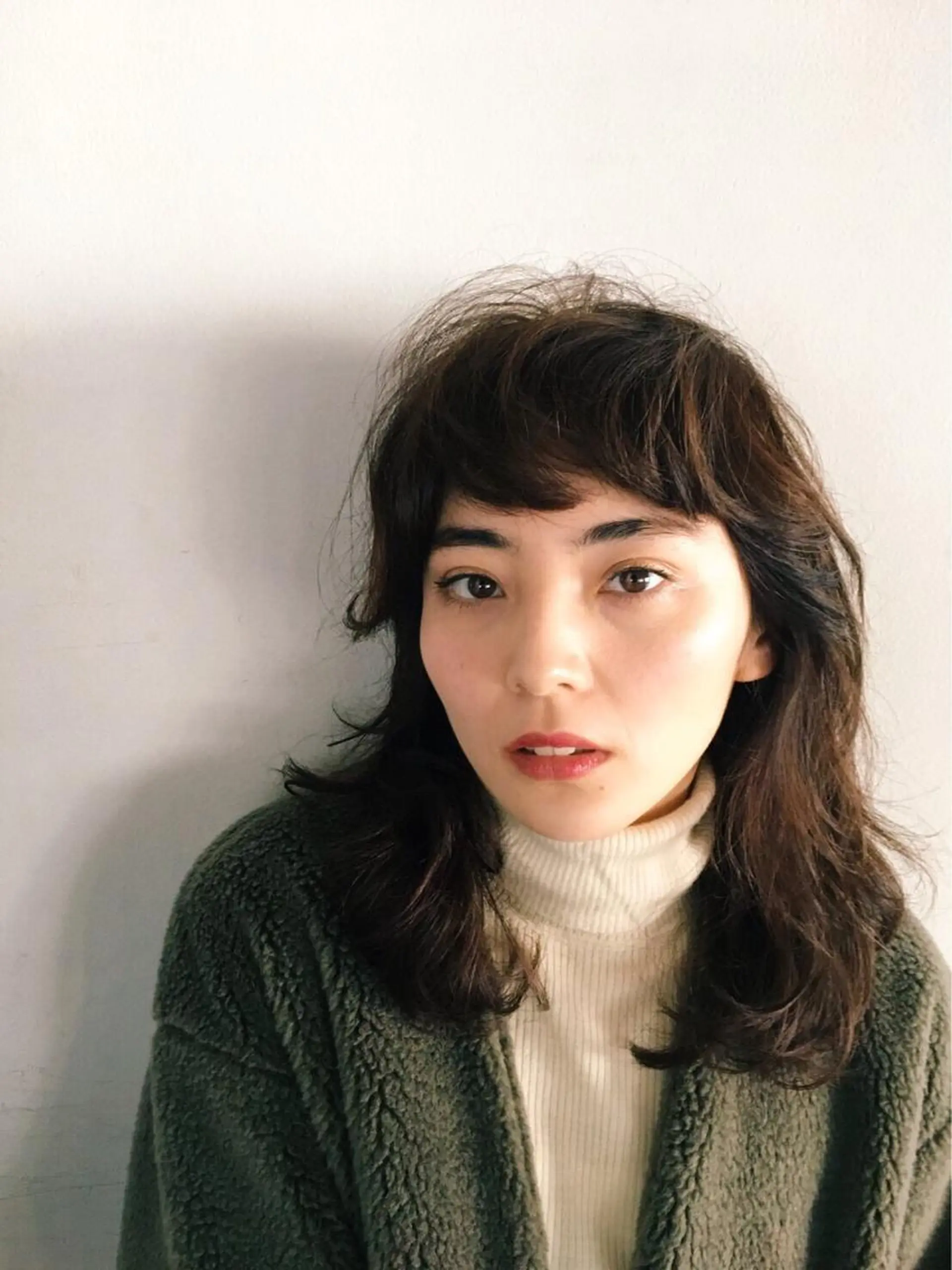 ミディアム conne& ririのヘアスタイル